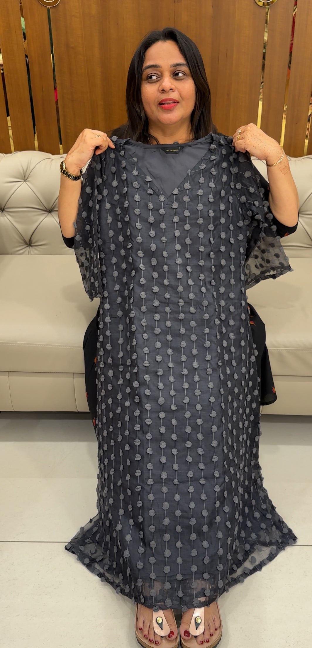 IHA'S IN-HOUSE ORGANZA ALINE TOPS - IHA 27587