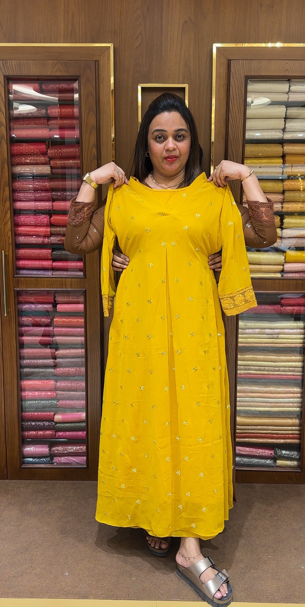 IHA'S IN- HOUSE ALINE TOPS - IHA 22959