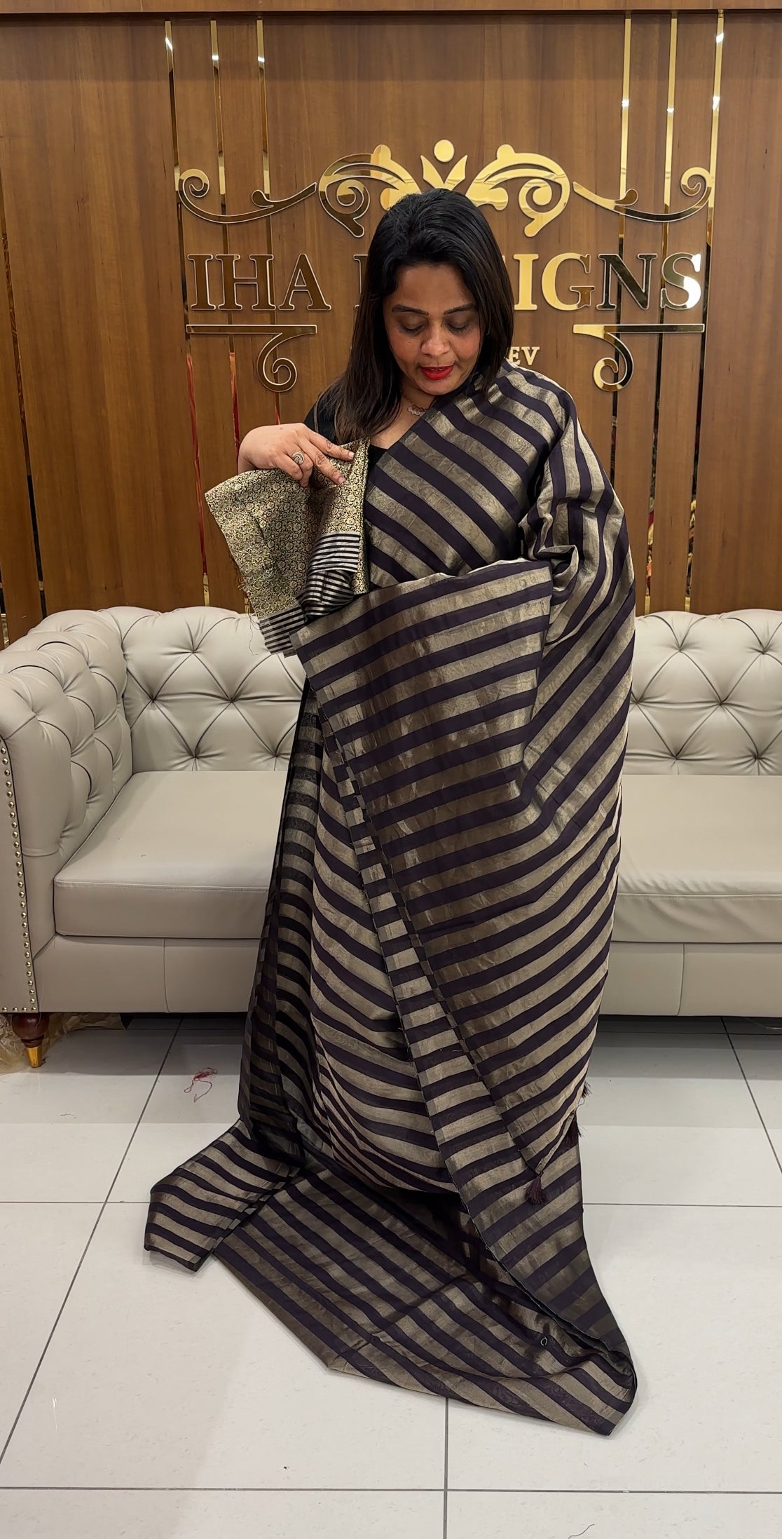 SEMI BANARASI SAREES - IHA 25348