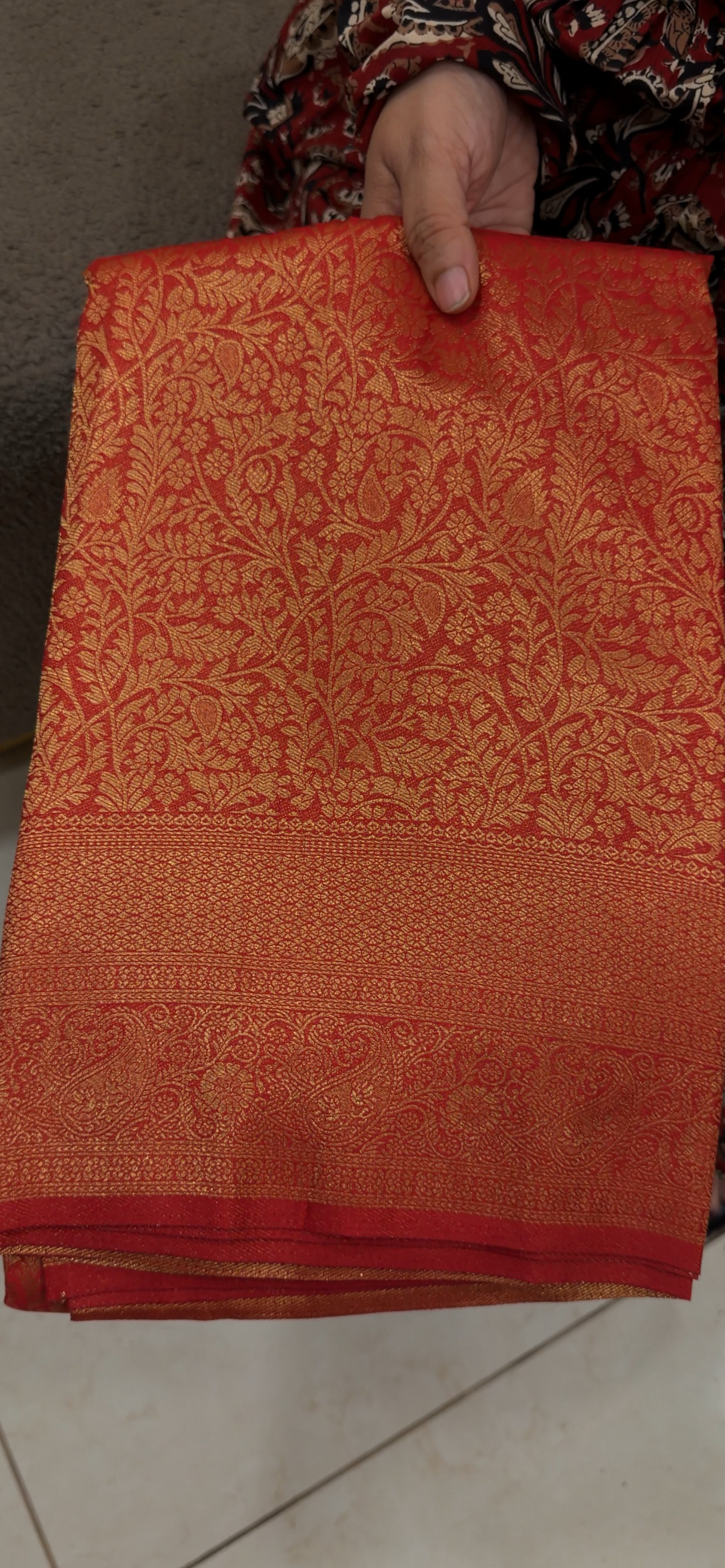 SEMI BANARASI SAREES - IHA 34110