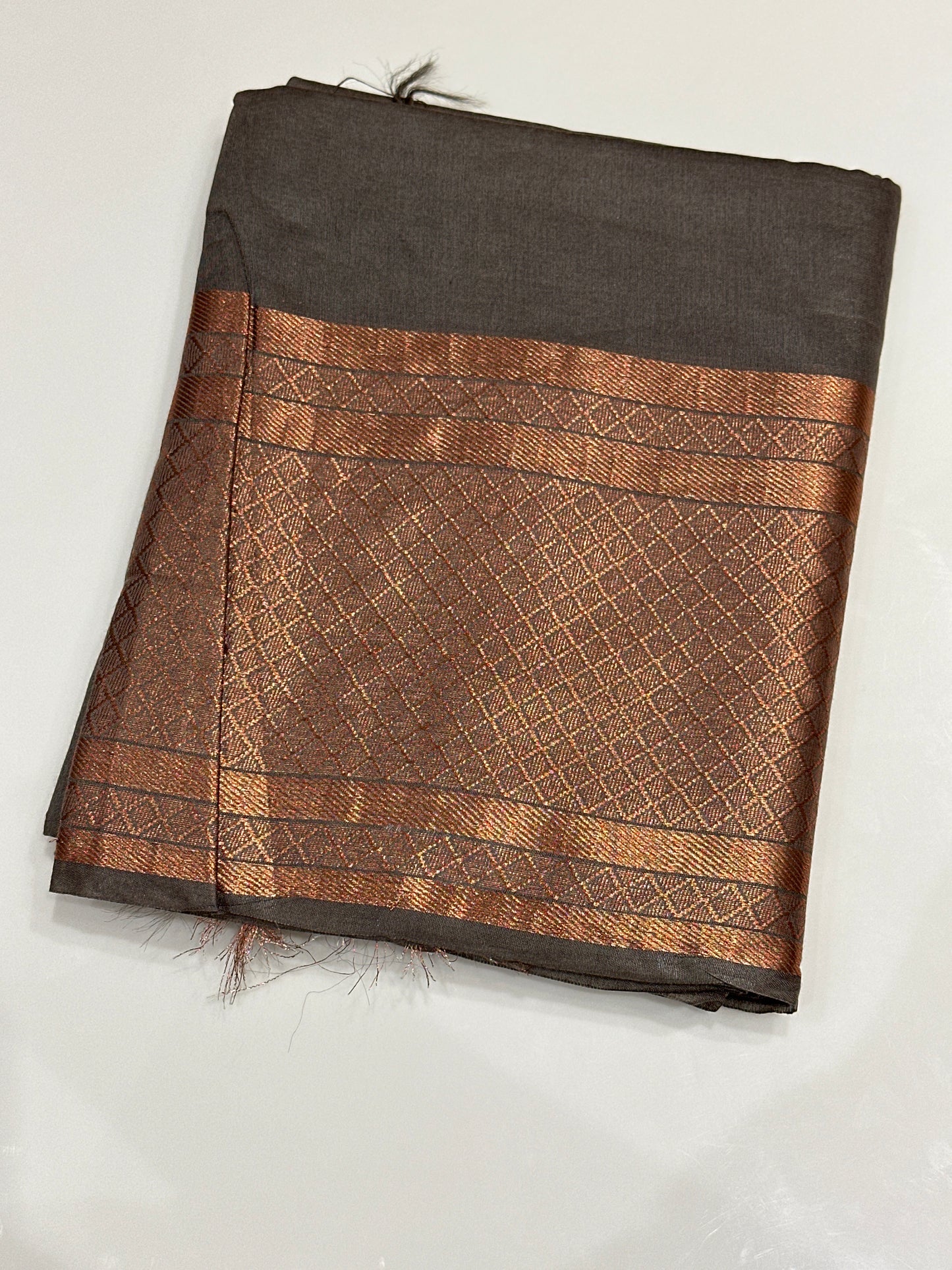 OFFER SALES SAREES - IHA 27211
