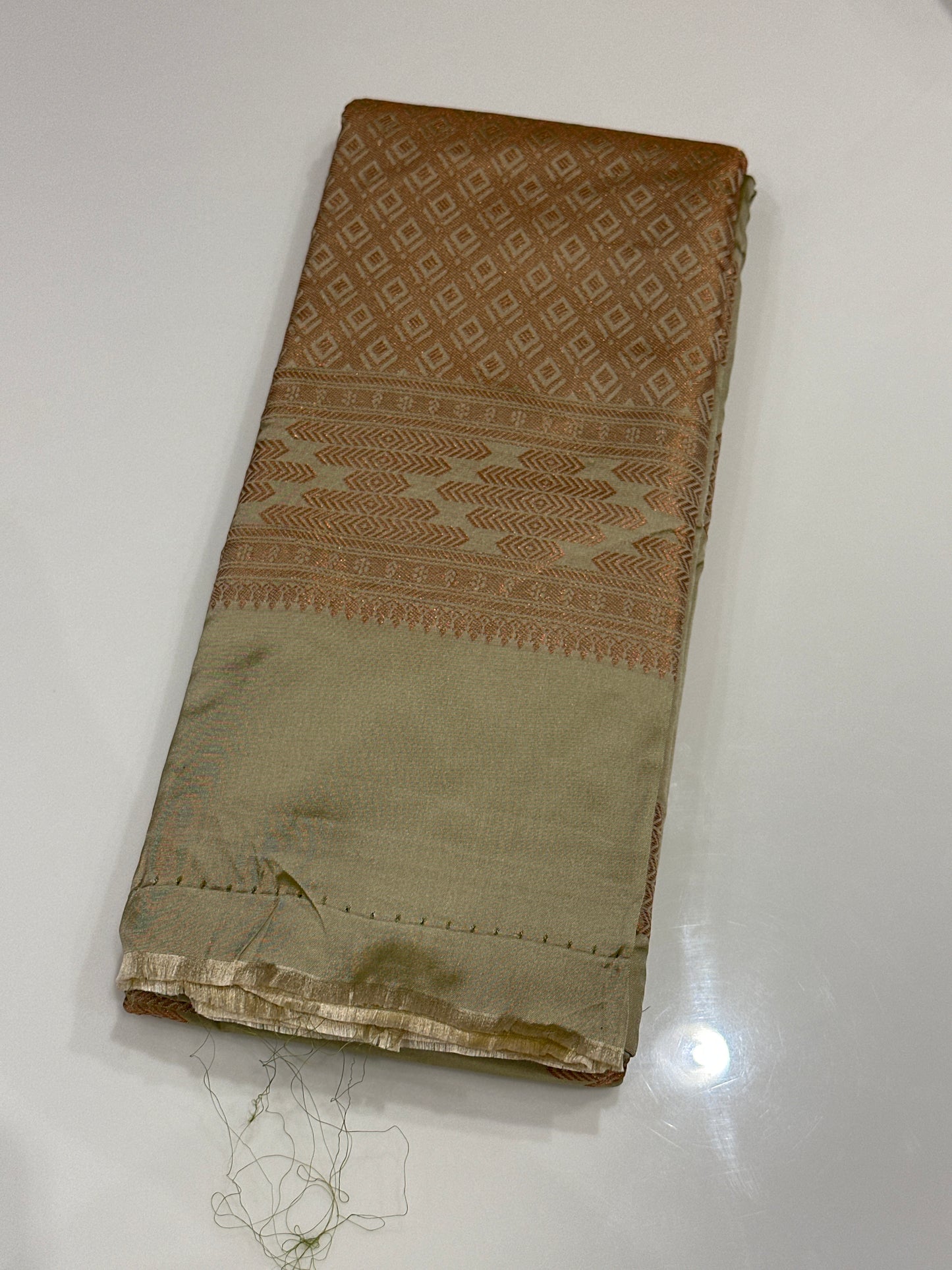 OFFER SALES SAREES - IHA 27211