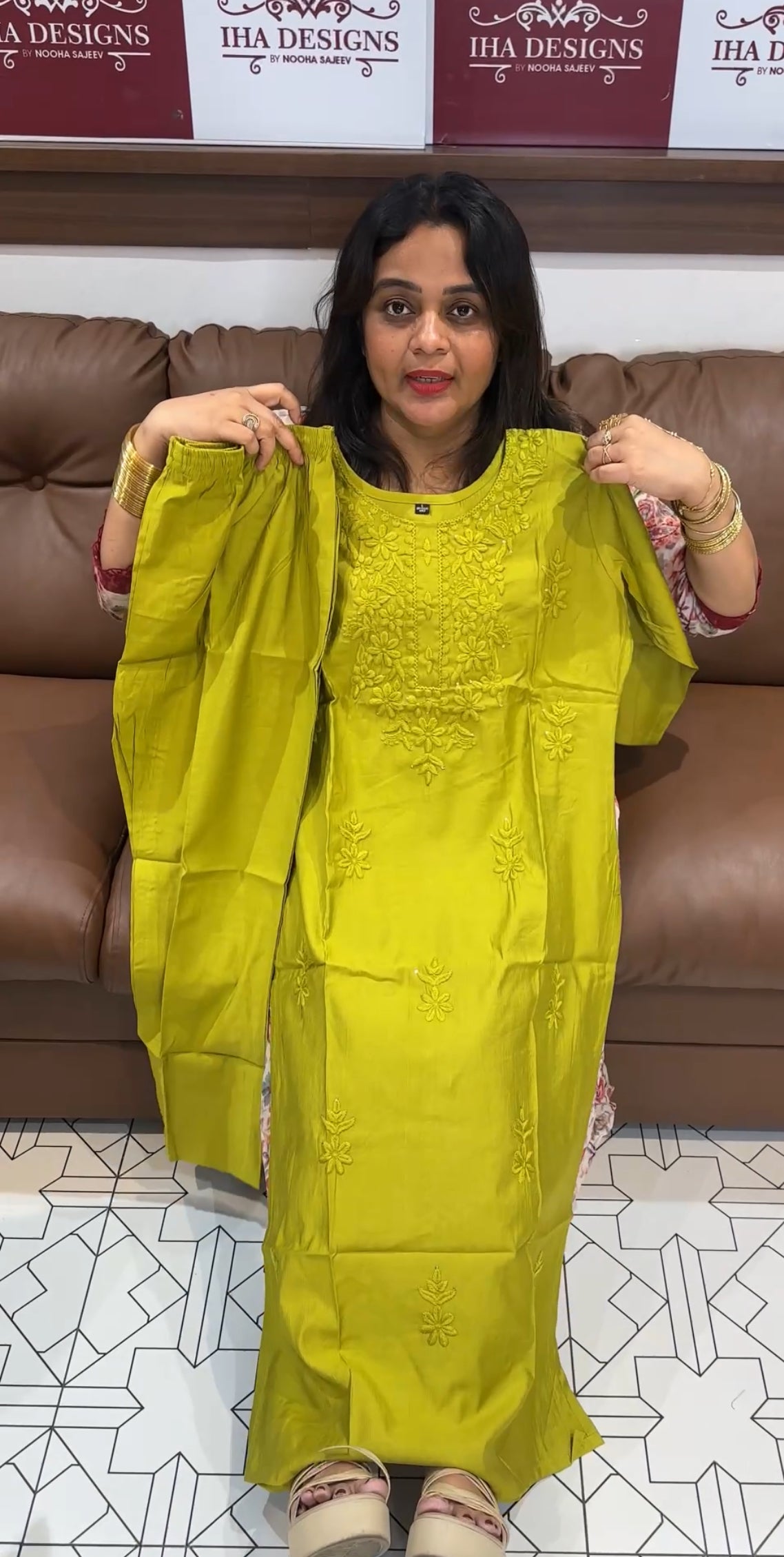 LUCKNOWI CHIKAMKARI TOP AND BOTTOM - IHA 26146