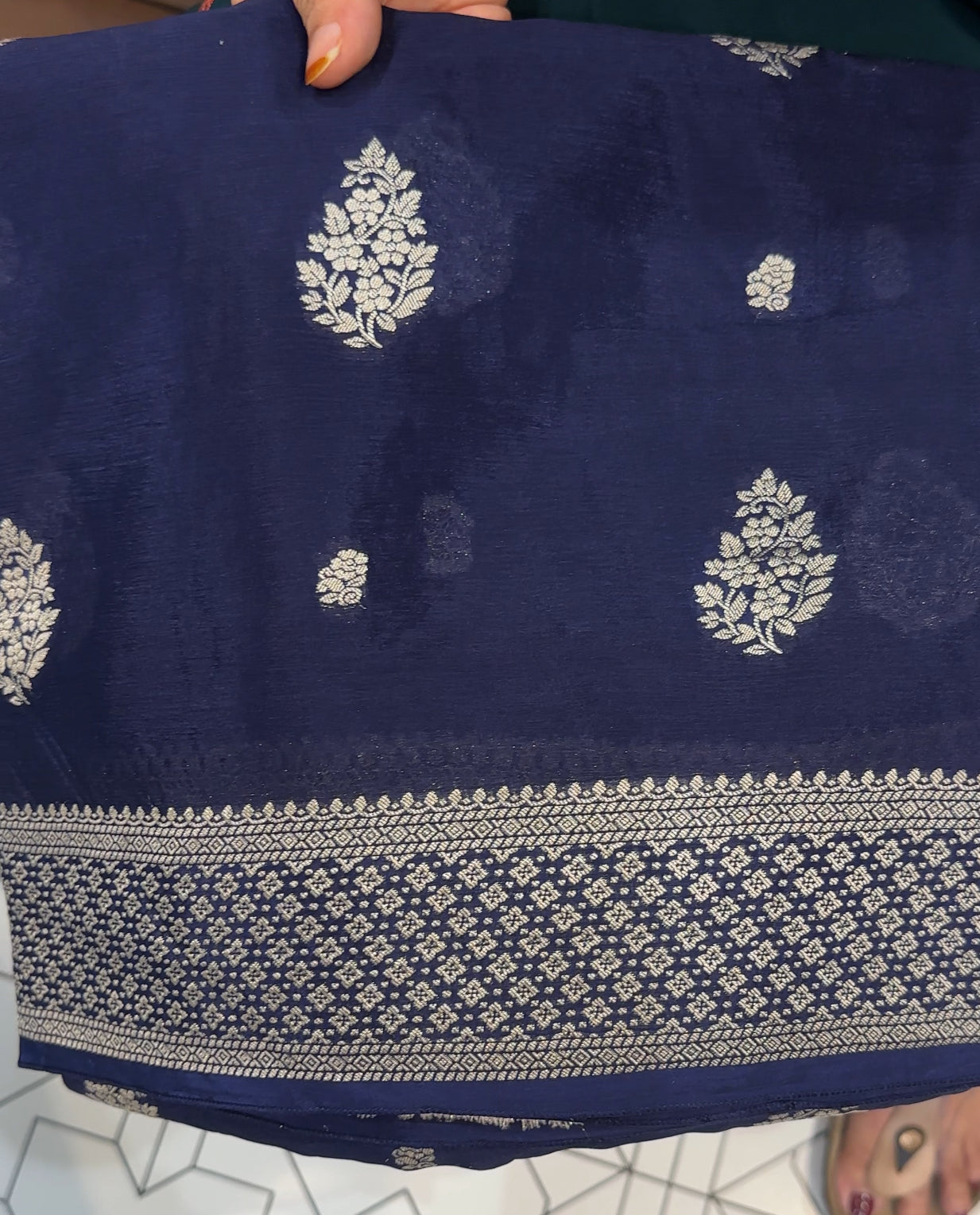 PLATINUM CHIFFON SAREES - IHA 26406