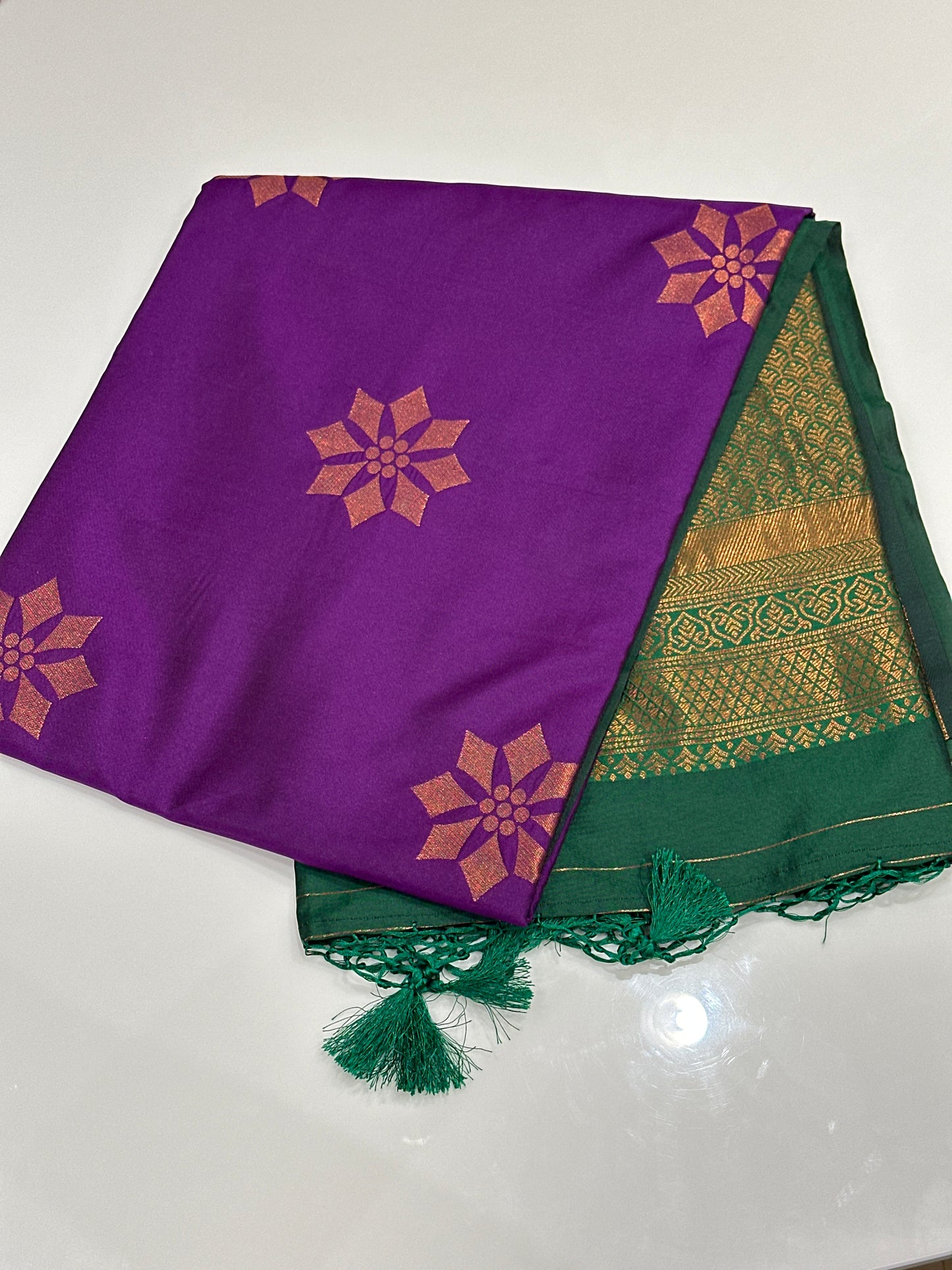 OFFER SALES SAREES - IHA 27211
