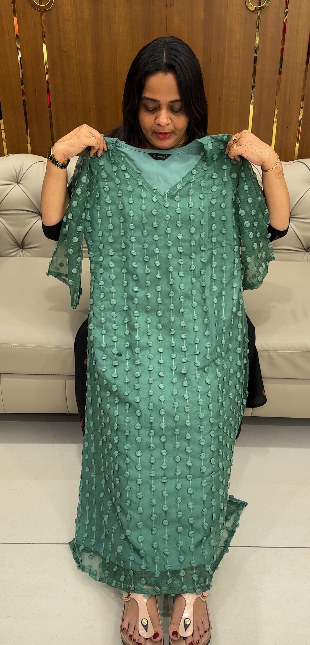 IHA'S IN-HOUSE ORGANZA ALINE TOPS - IHA 27587