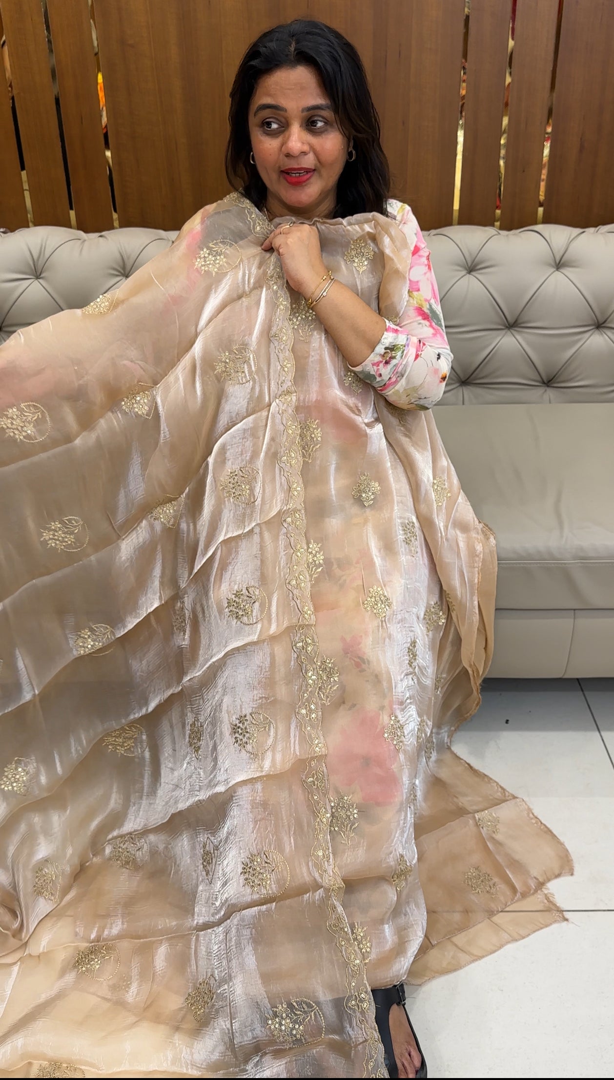 VLEVET ORGANZA UNSTITCHED SALWAR SUITS - IHA 26115