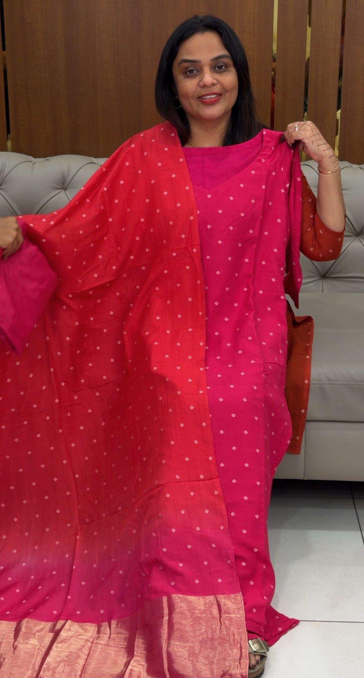 FORWARD BANDHEJ PRINTED UNSTITCHED SALWAR SUITS - IHA 33257