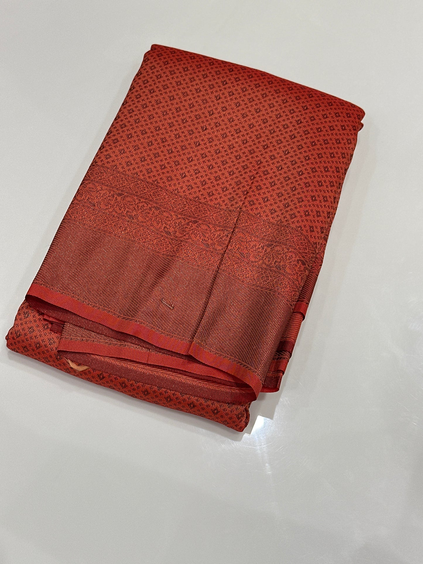 OFFER SALES SAREES - IHA 27211