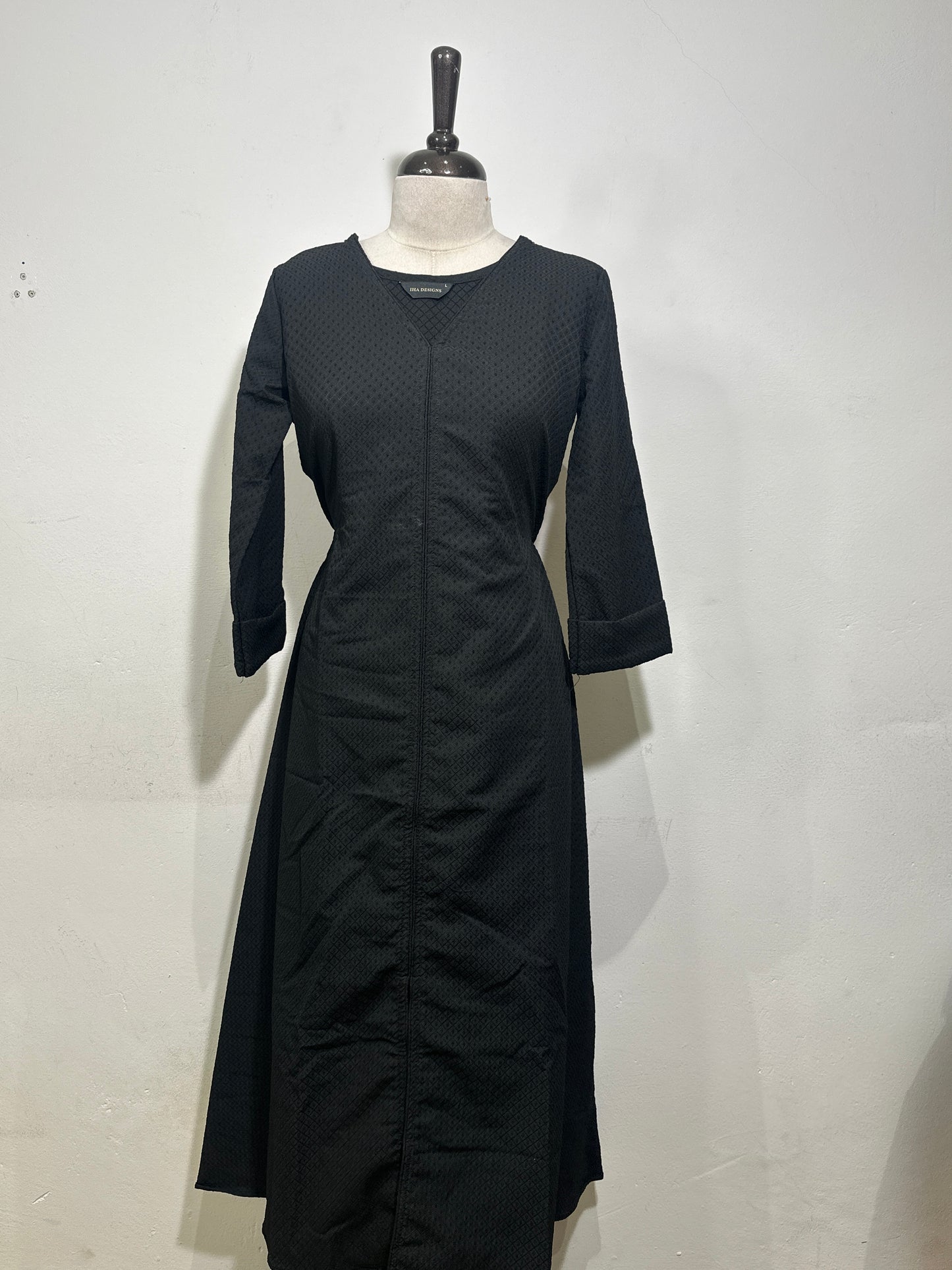 OFFER SALES TOP AND BOTTOM - IHA 34370