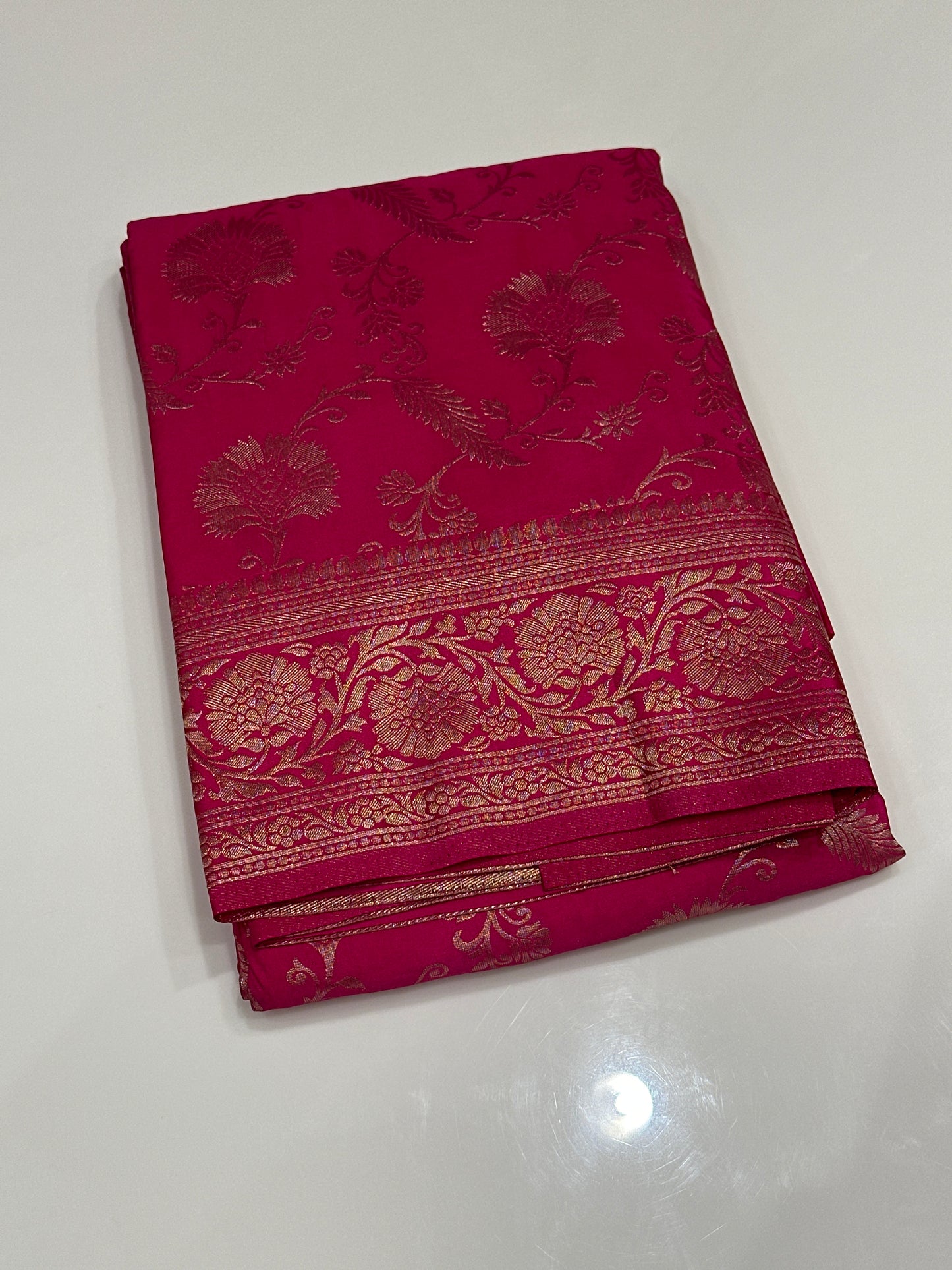 OFFER SALES SAREES - IHA 27211