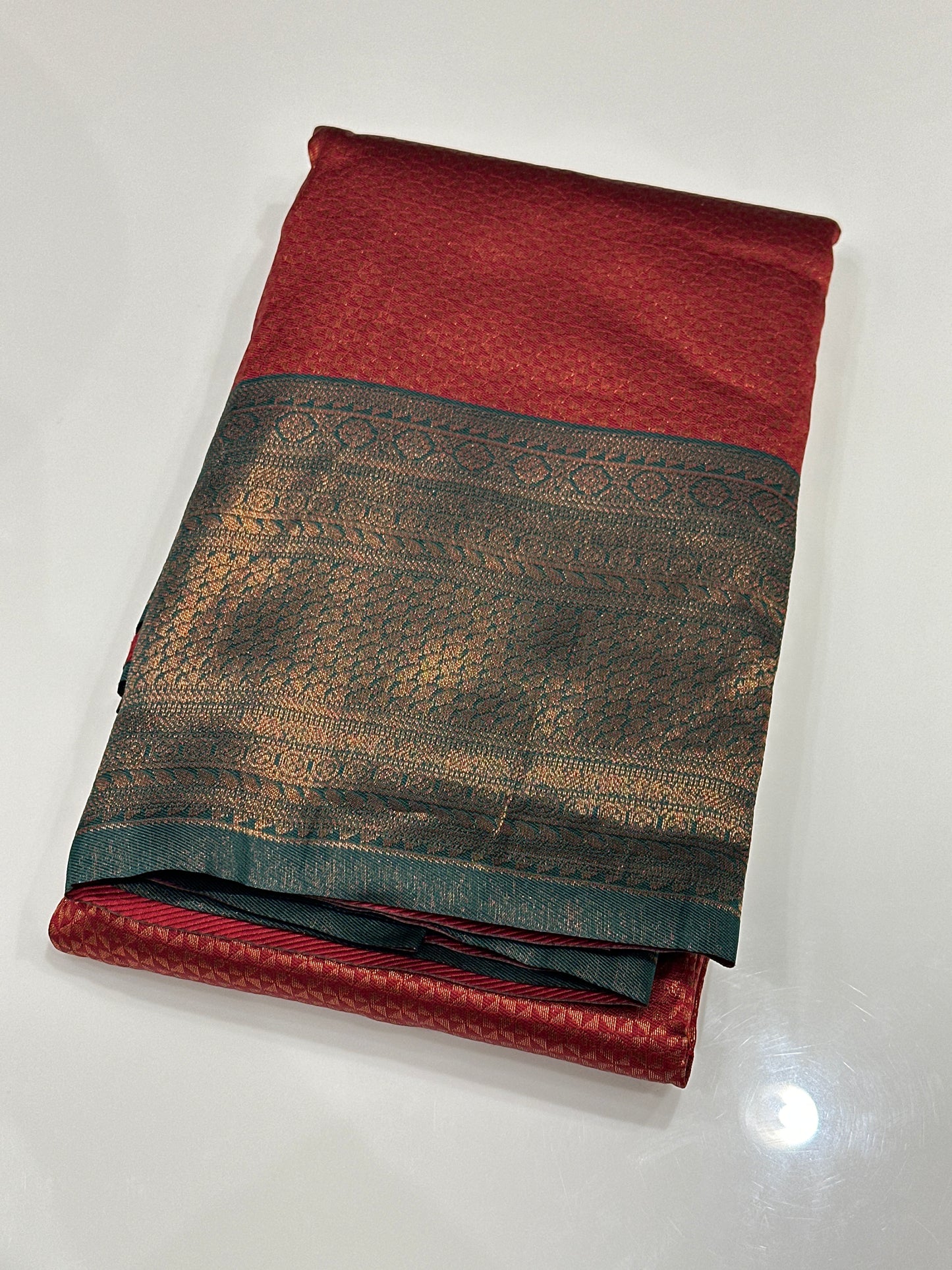 OFFER SALES SAREES - IHA 27211