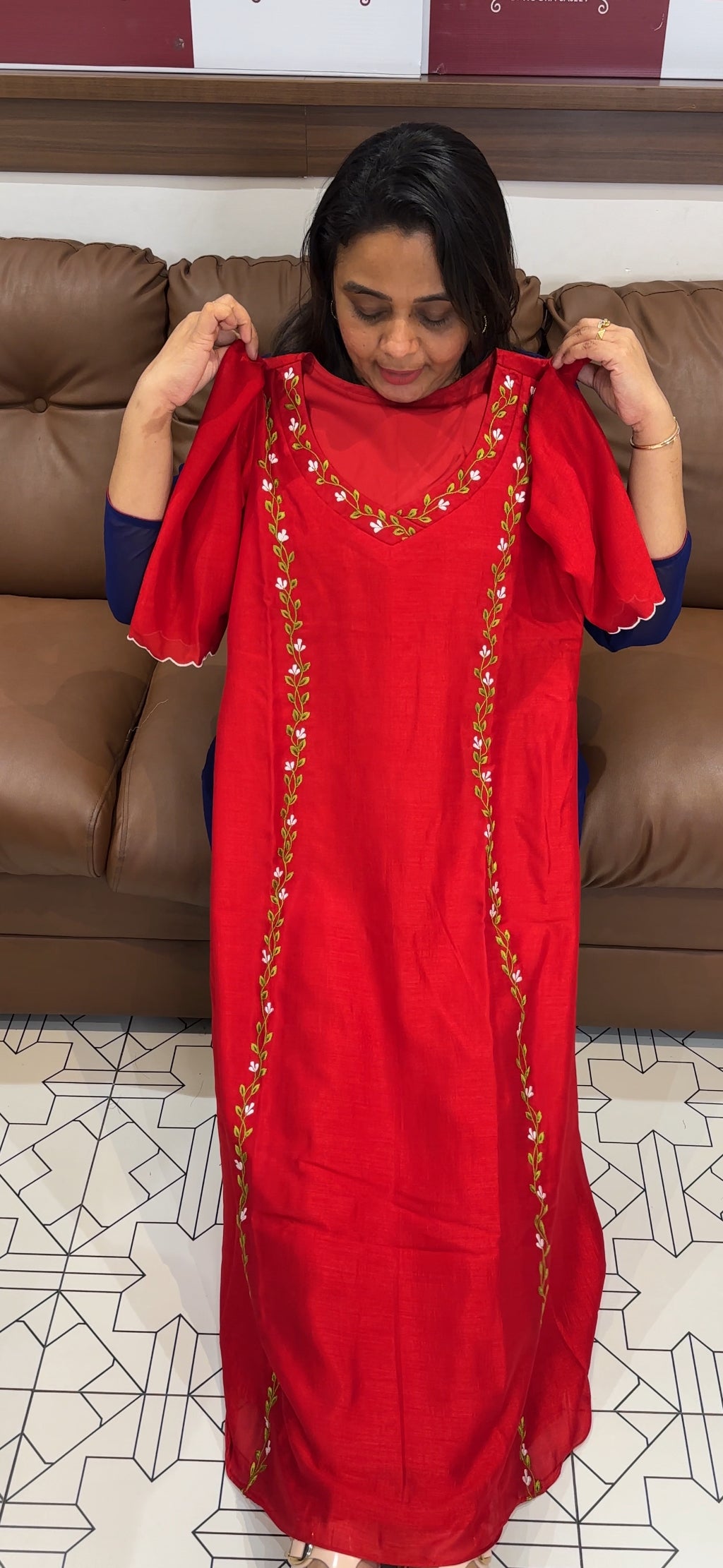 IHA'S IN - HOUSE 'X'MAS ALINE TOPS - IHA 27872