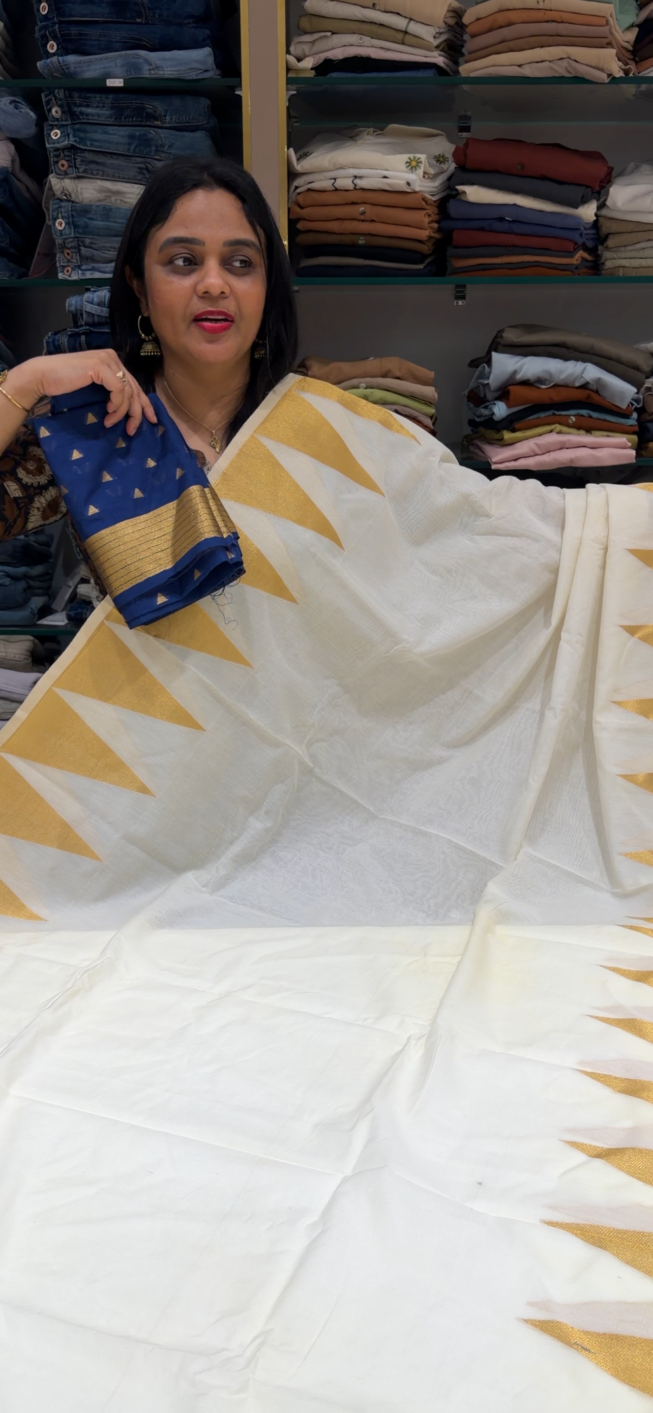 MALAI CHANDERI ONAM SAREES - IHA 34131