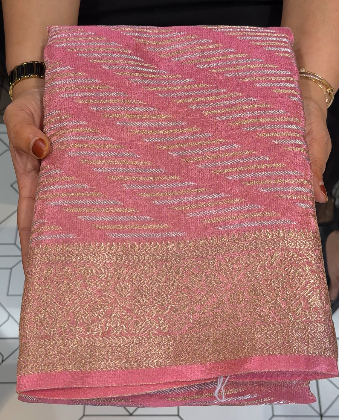 CRUSHED BANARASI SAREES - IHA 24003