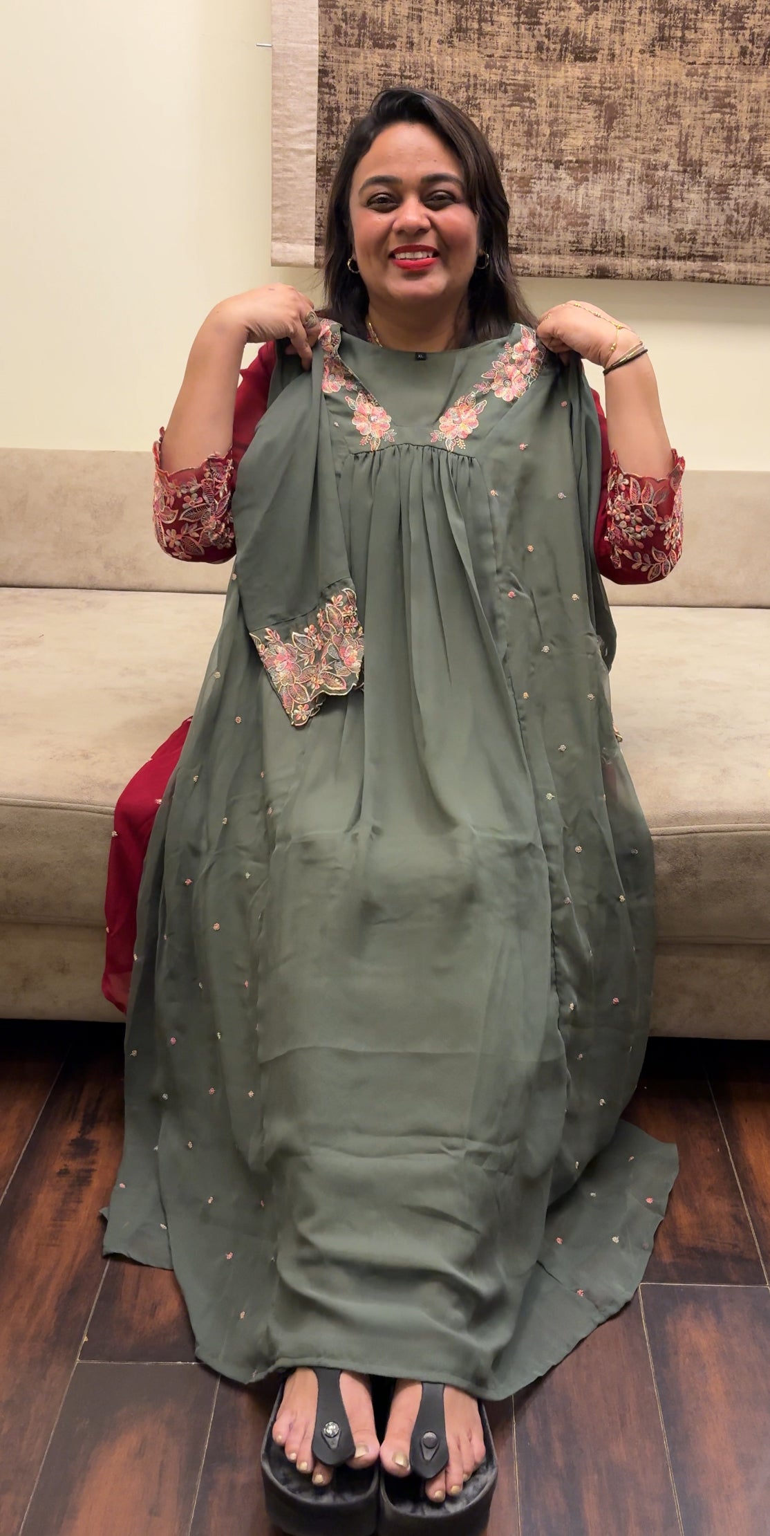 IHA'S IN-HOUSE LONG ALINE TOPS - IHA 24374