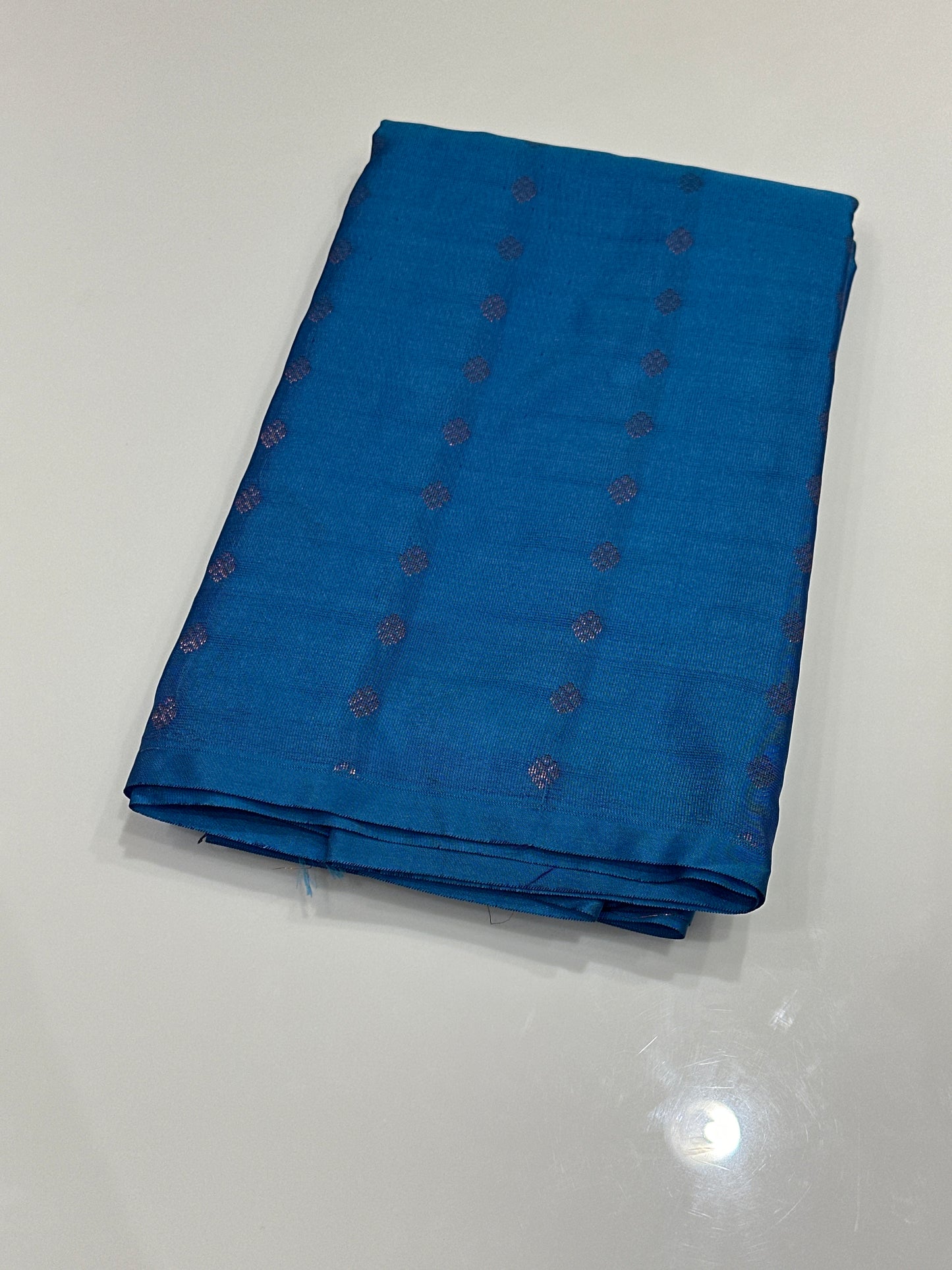 OFFER SALES SAREES - IHA 27211