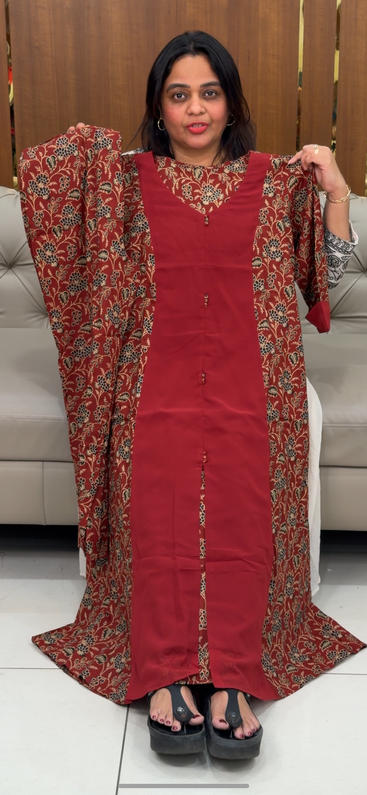 IHA’S IN-HOUSE PRINTED LONG A-LINE TOP AND BOTTOM - IHA 28917