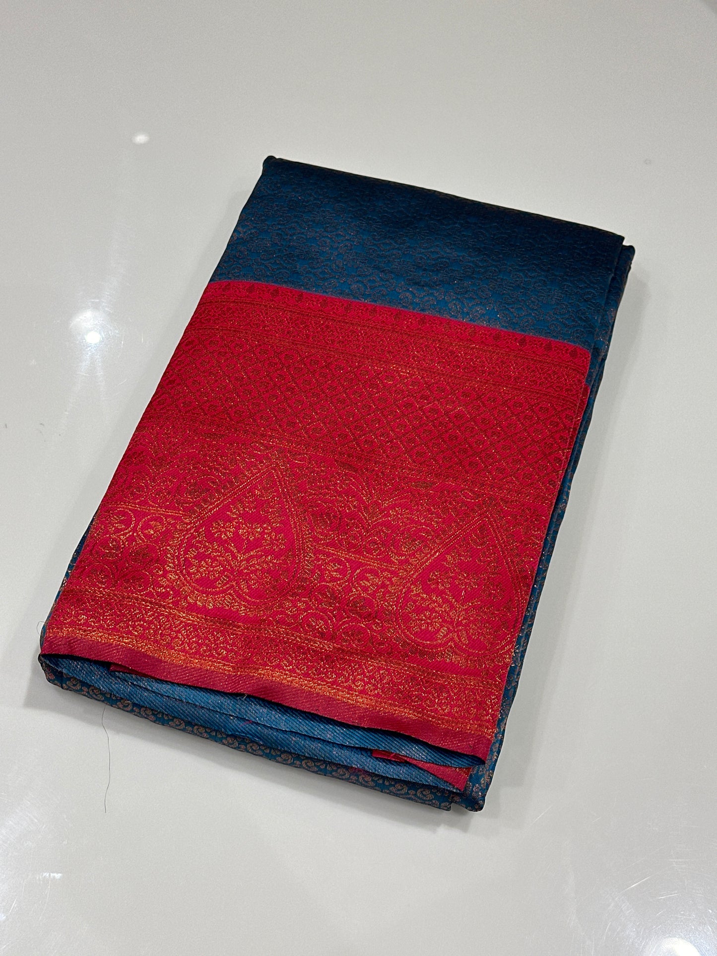 OFFER SALES SAREES - IHA 27211