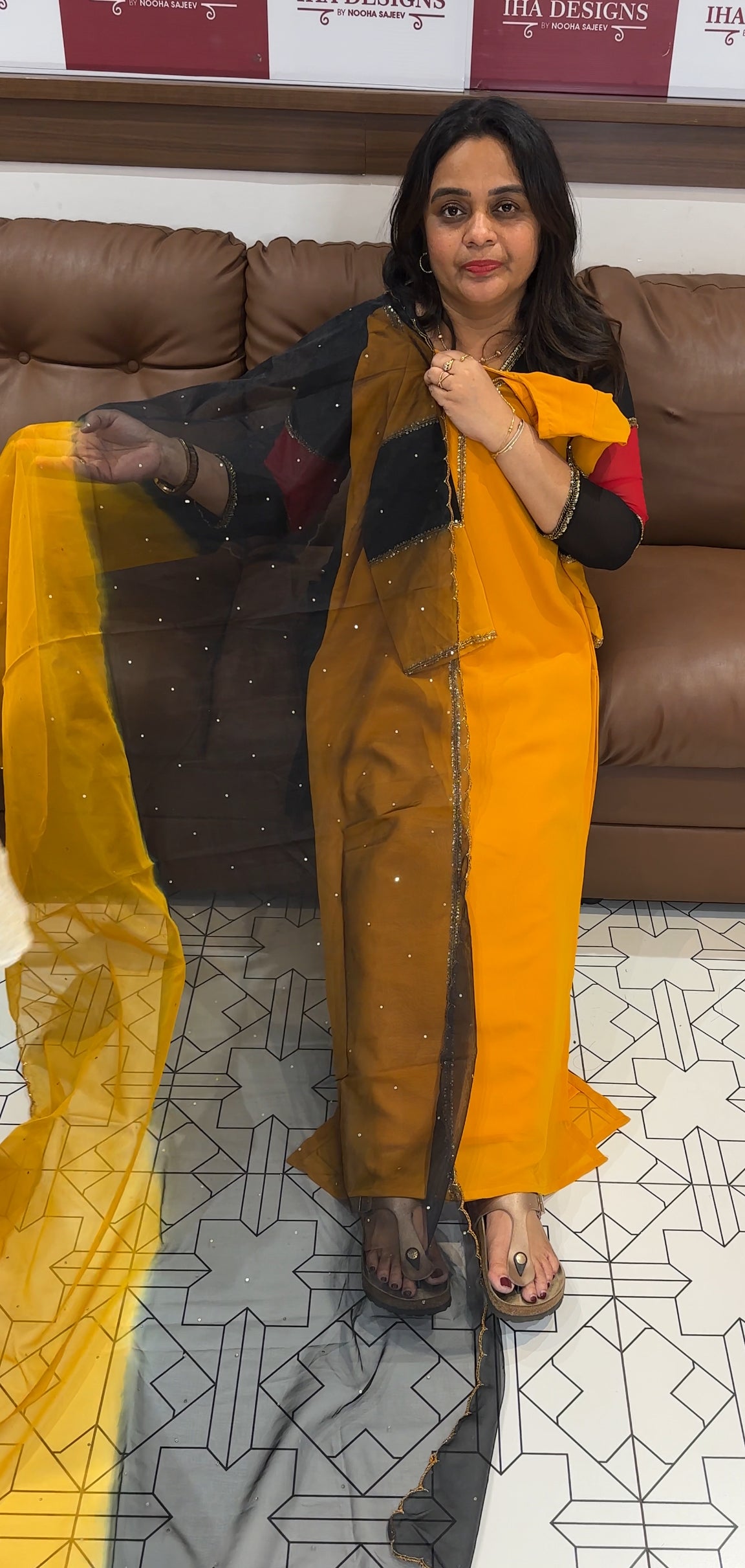 HANDWORKED TOP AND DUPATTA - IHA 26662