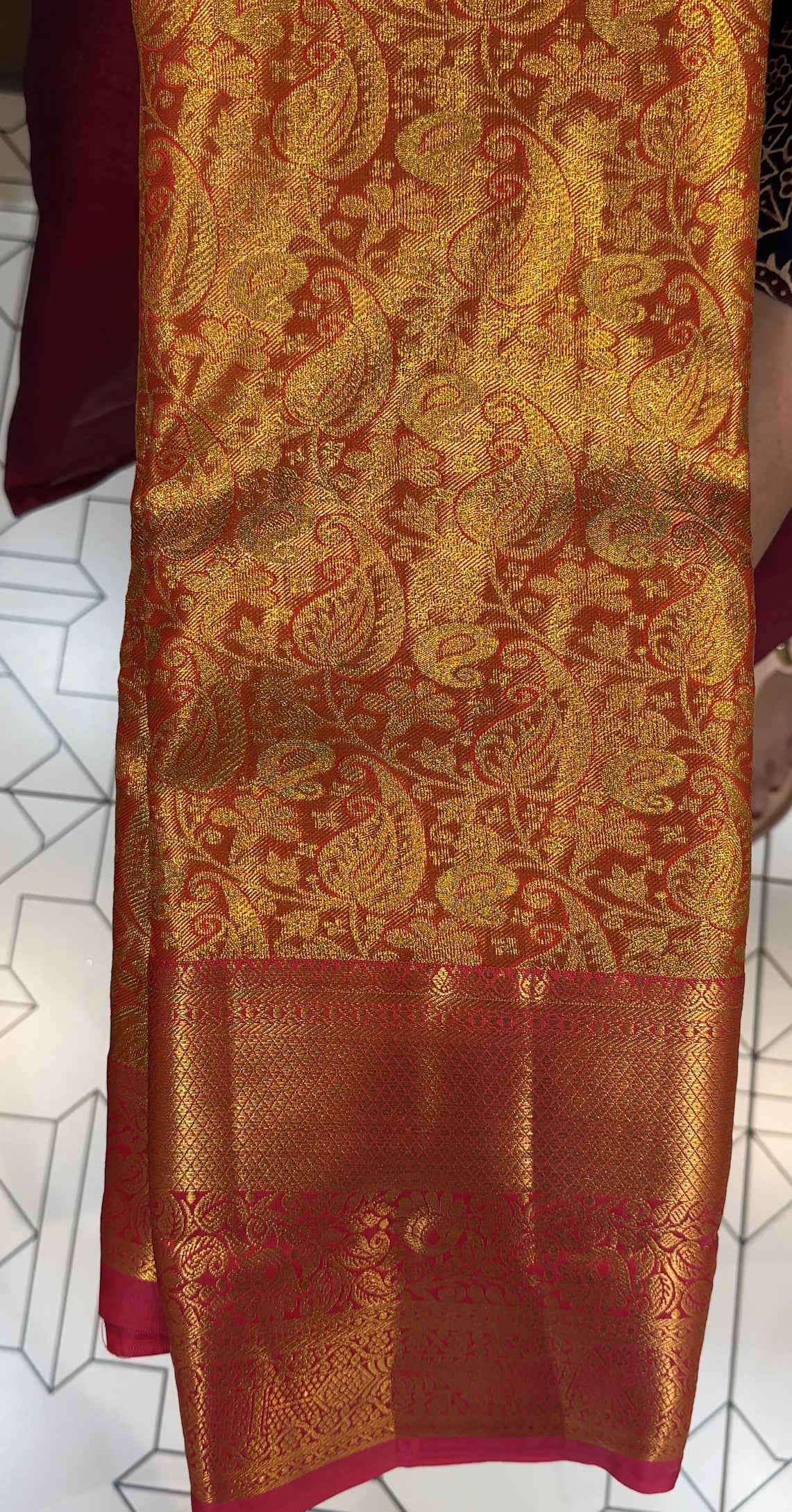 SEMI TISSUE KANCHIPURAM SAREES - IHA 27858