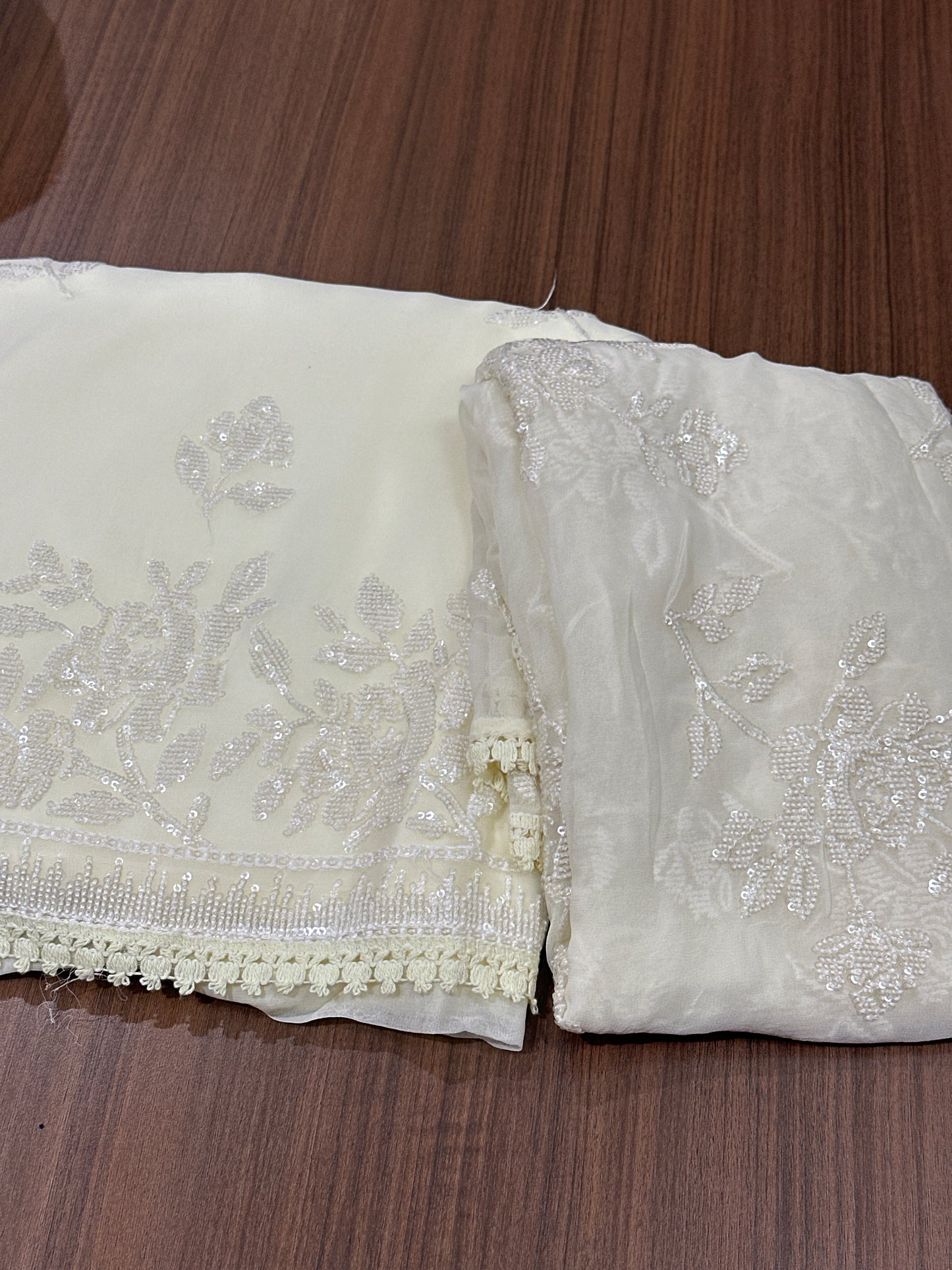 OFFER SALES UNSTITCHED SALWAR SUITS - IHA 33937