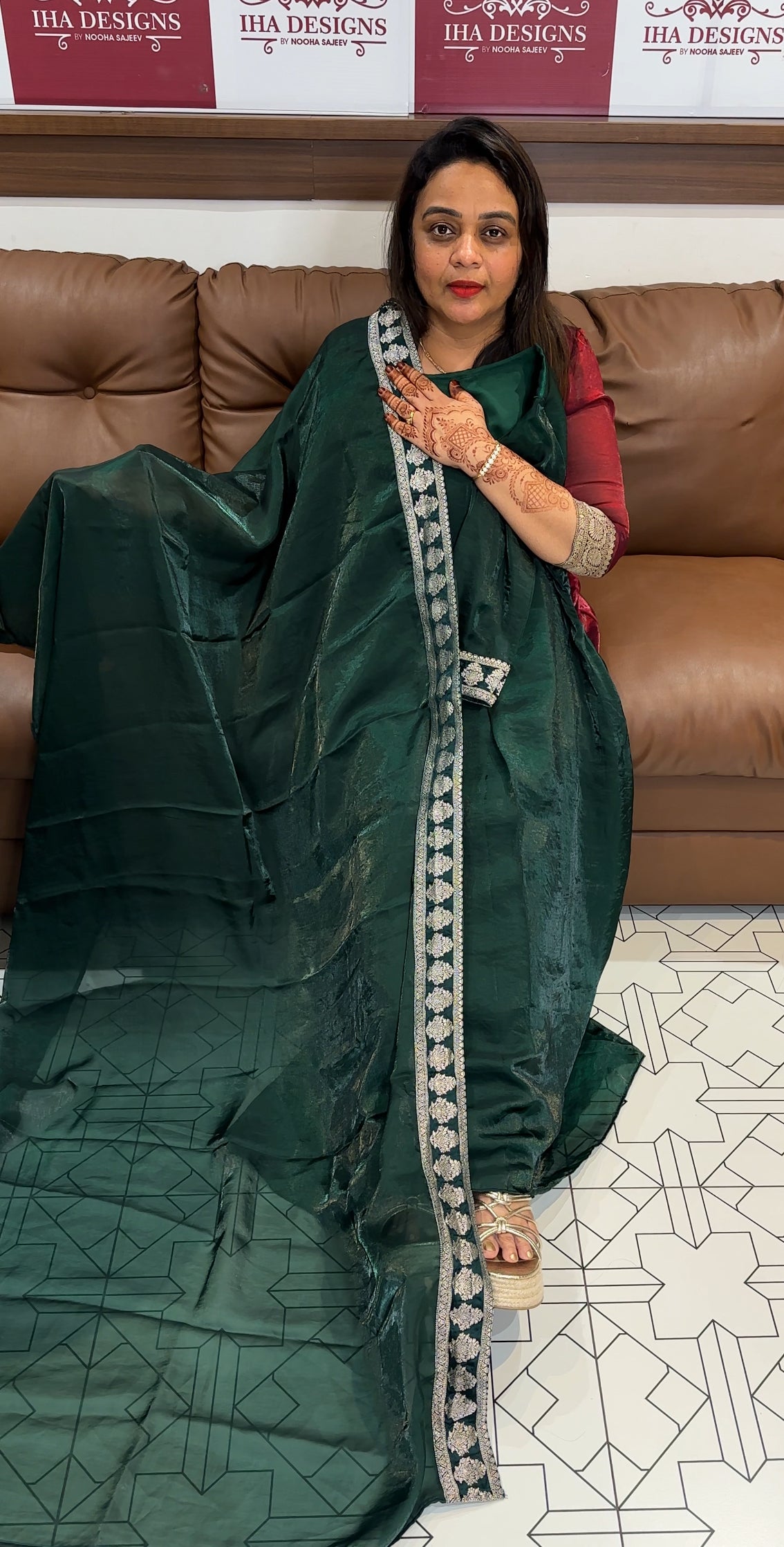 IHA'S IN - HOUSE VELVET ORGANZA ALINE TOP AND DUPATTA - IHA 24158