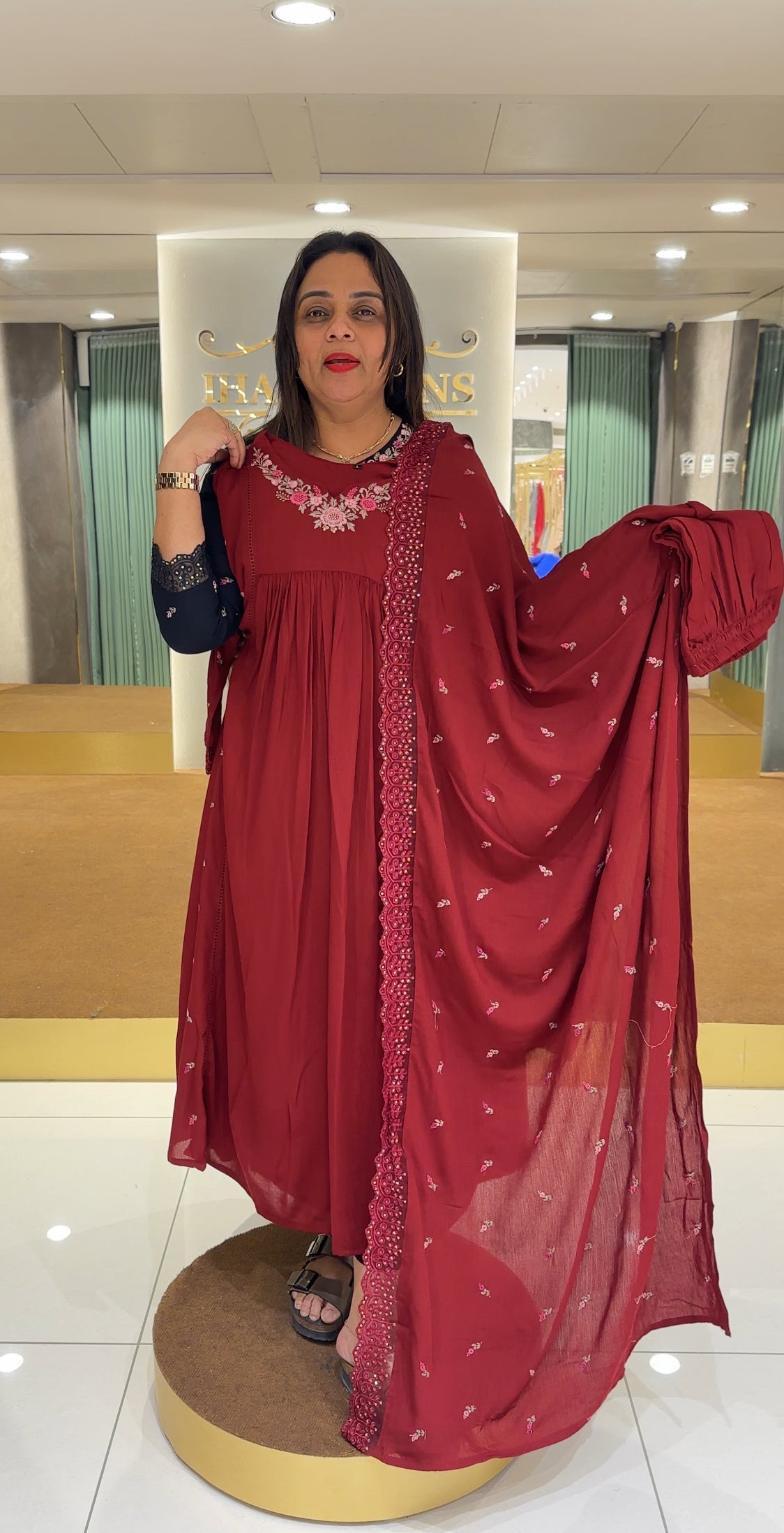 CRUSH COTTON TOP,BOTTOM AND DUPATTA - IHA 23898
