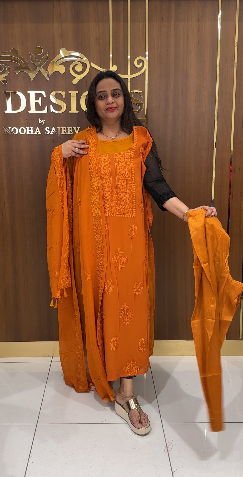 LUCKNOWI CHIKANKARI TOP,BOTTOM AND DUPATTA - IHA 23136