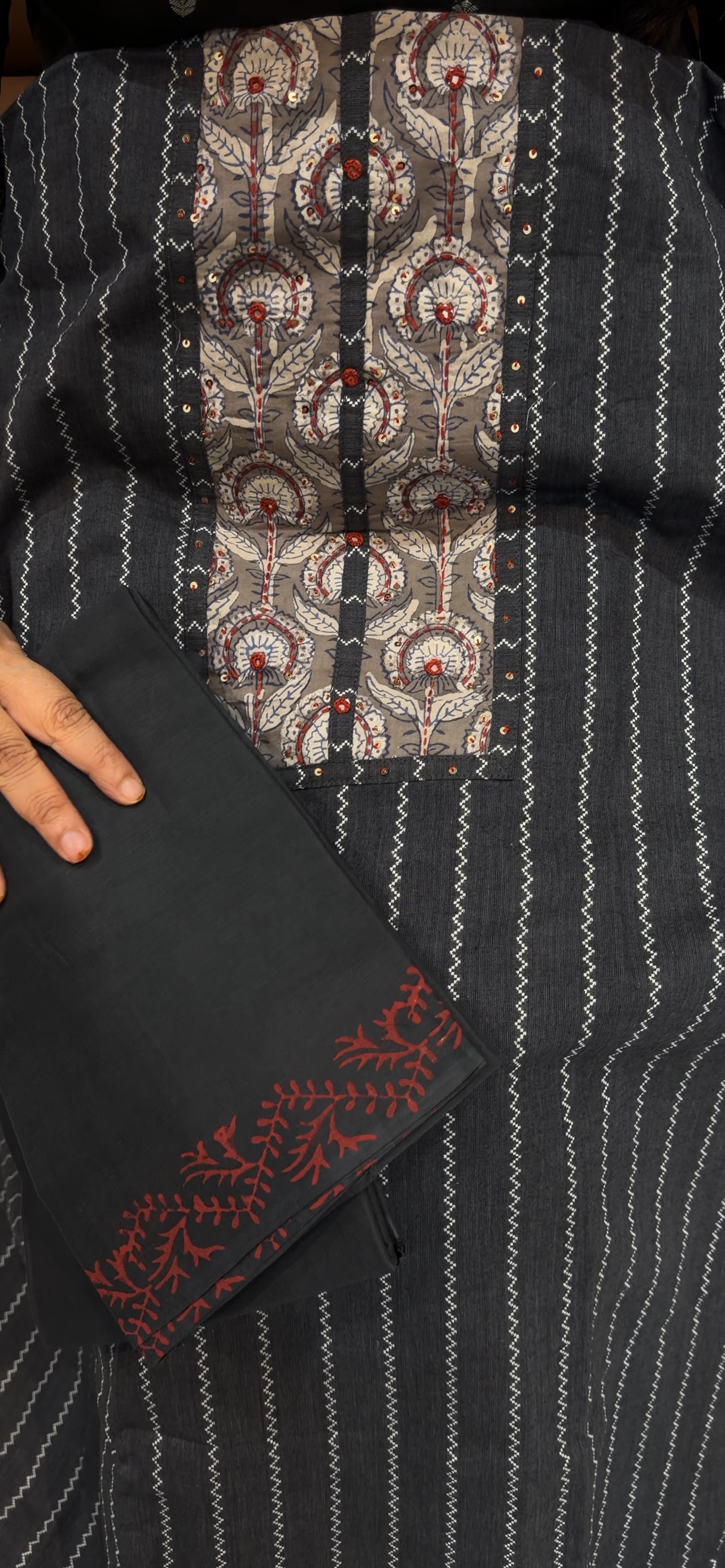 HANDLOOM COTTON UNSTITCHED SALWAR SUITS - IHA 33110