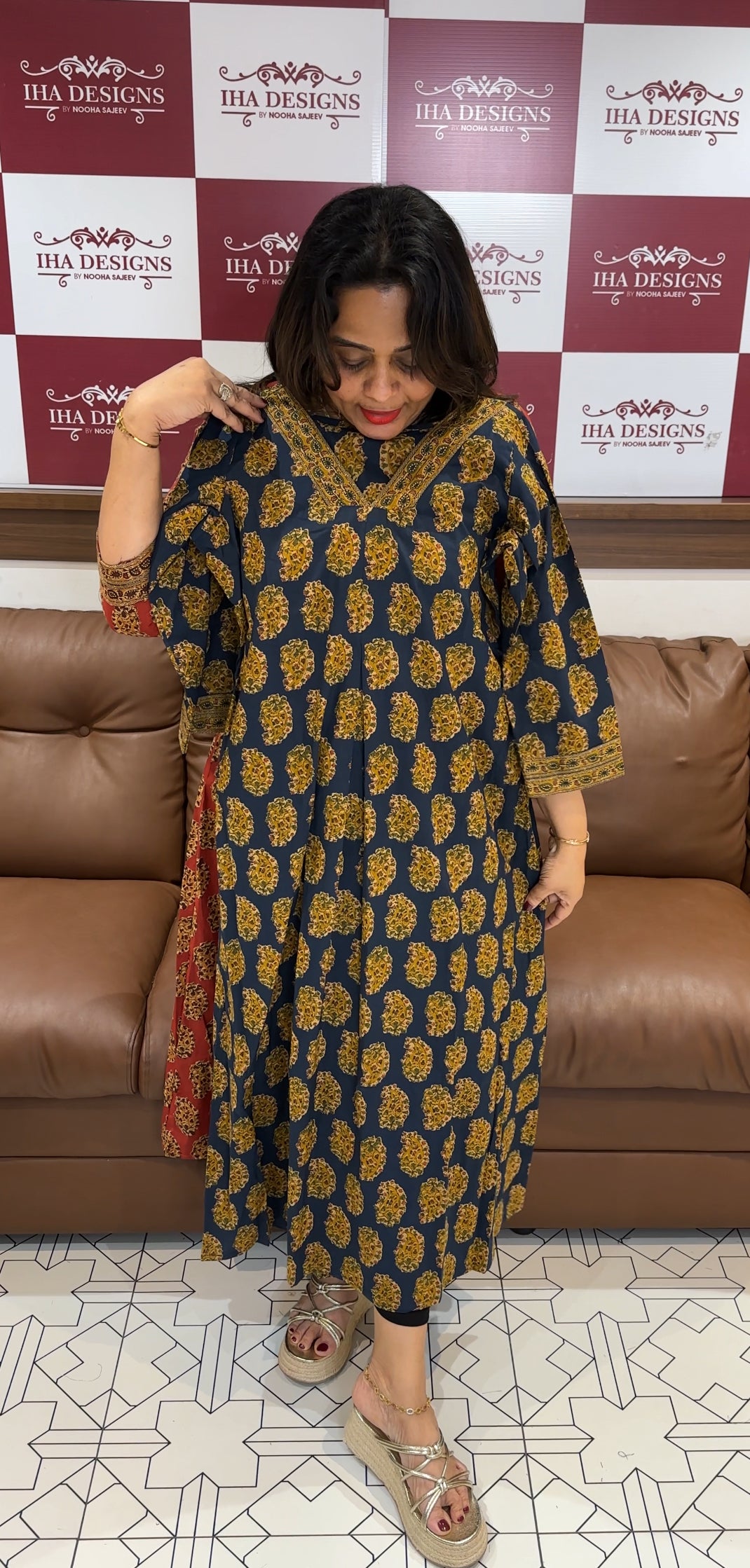 IHA'S IN-HOUSE COTTON PRINTED ALINE TOPS - IHA 27729