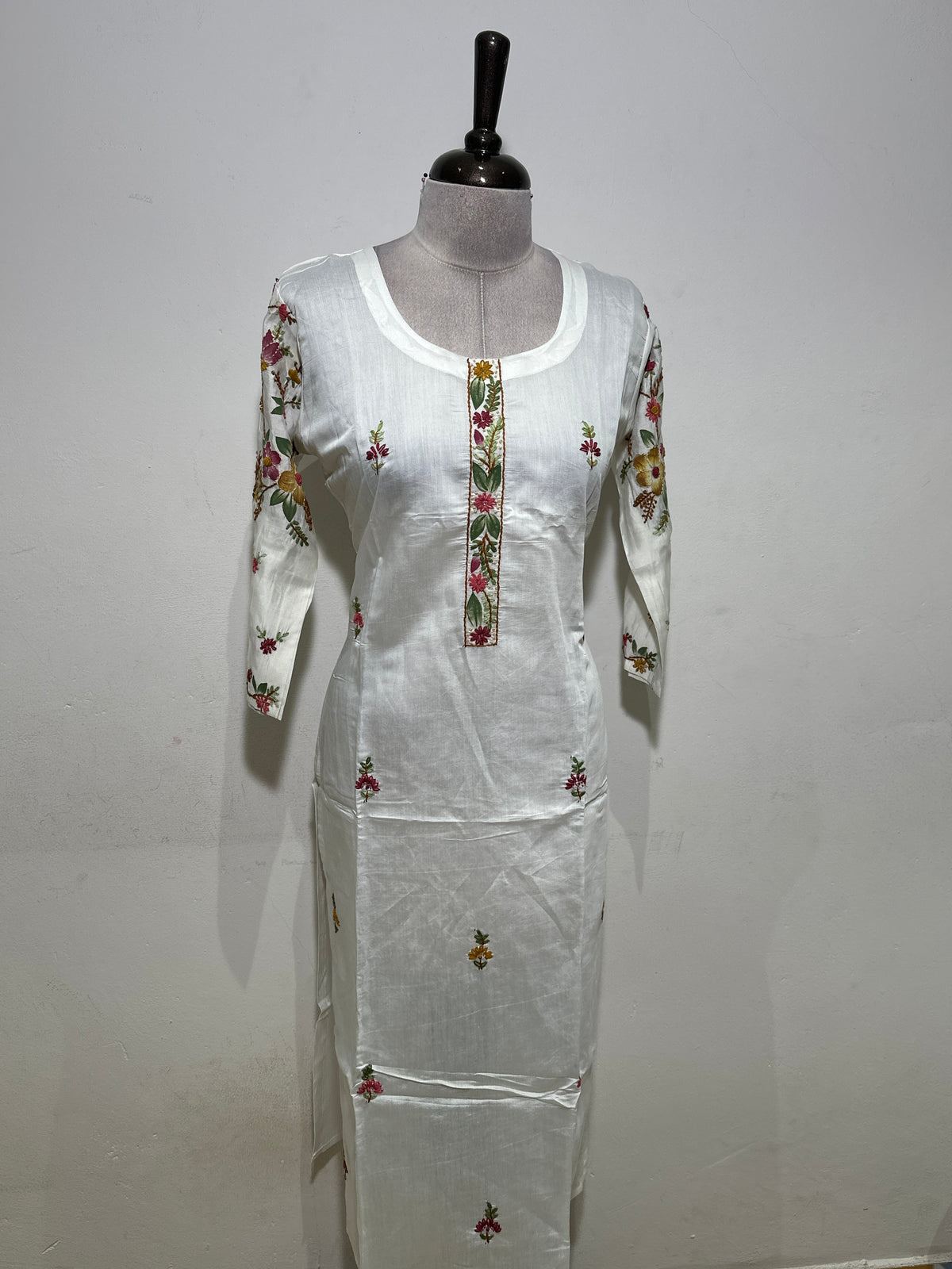 OFFER SALES TOP AND BOTTOM - IHA 35726