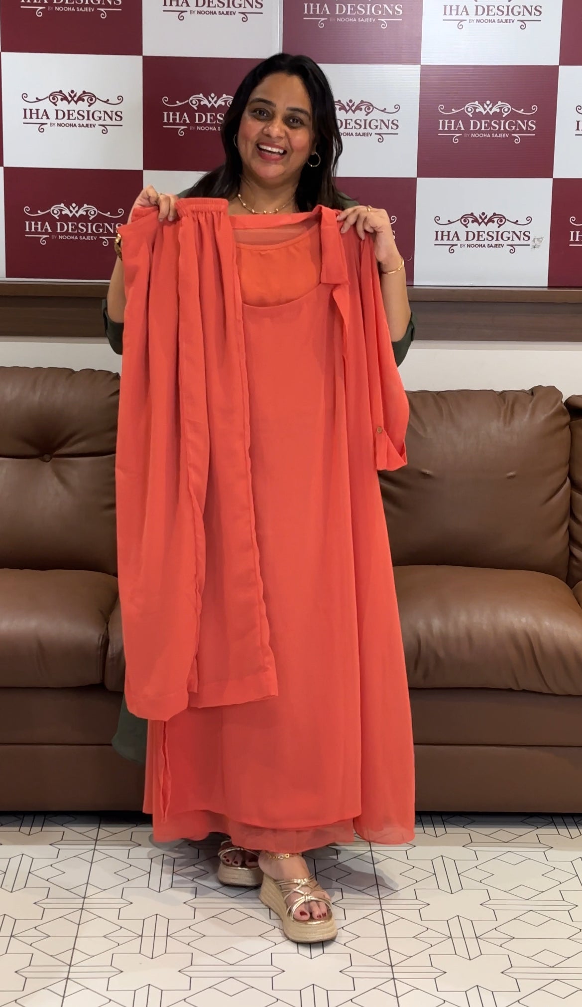 IHA'S IN-HOUSE TOP, BOTTOM AND JACKET - IHA 27326