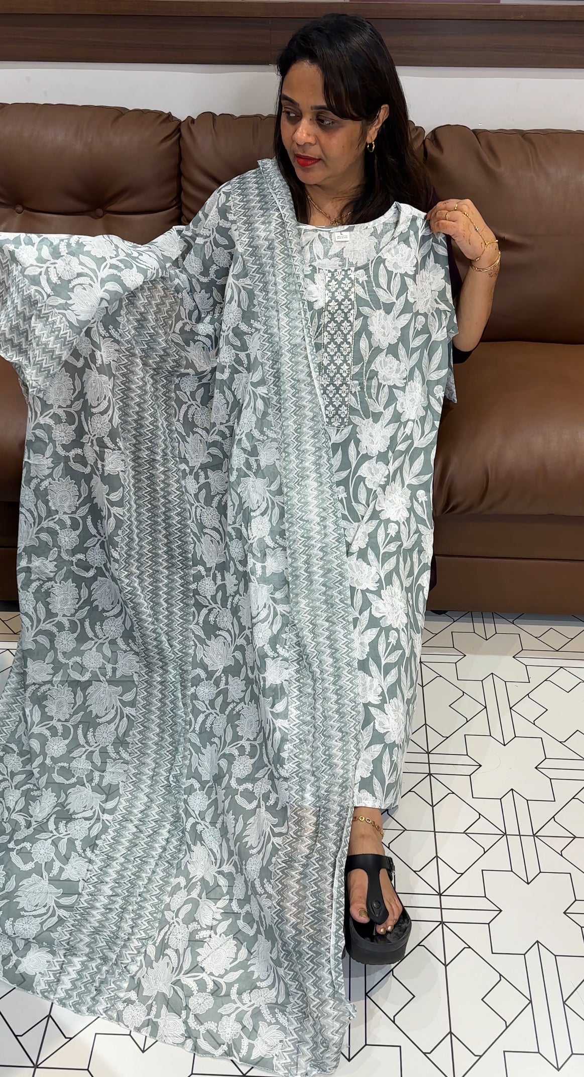 LONG SLITTED TOP BOTTOM AND DUPATTA - IHA 25180