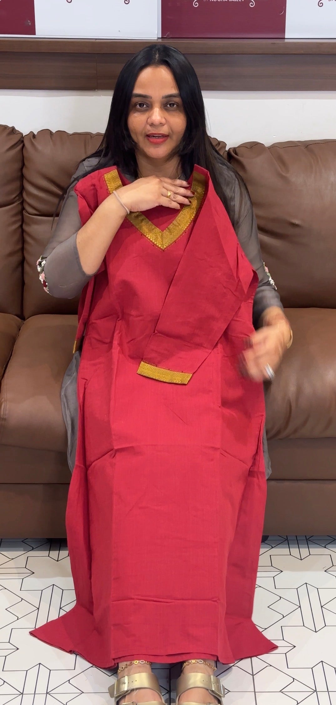 HANDLOOM COTTON TOPS - IHA 31487