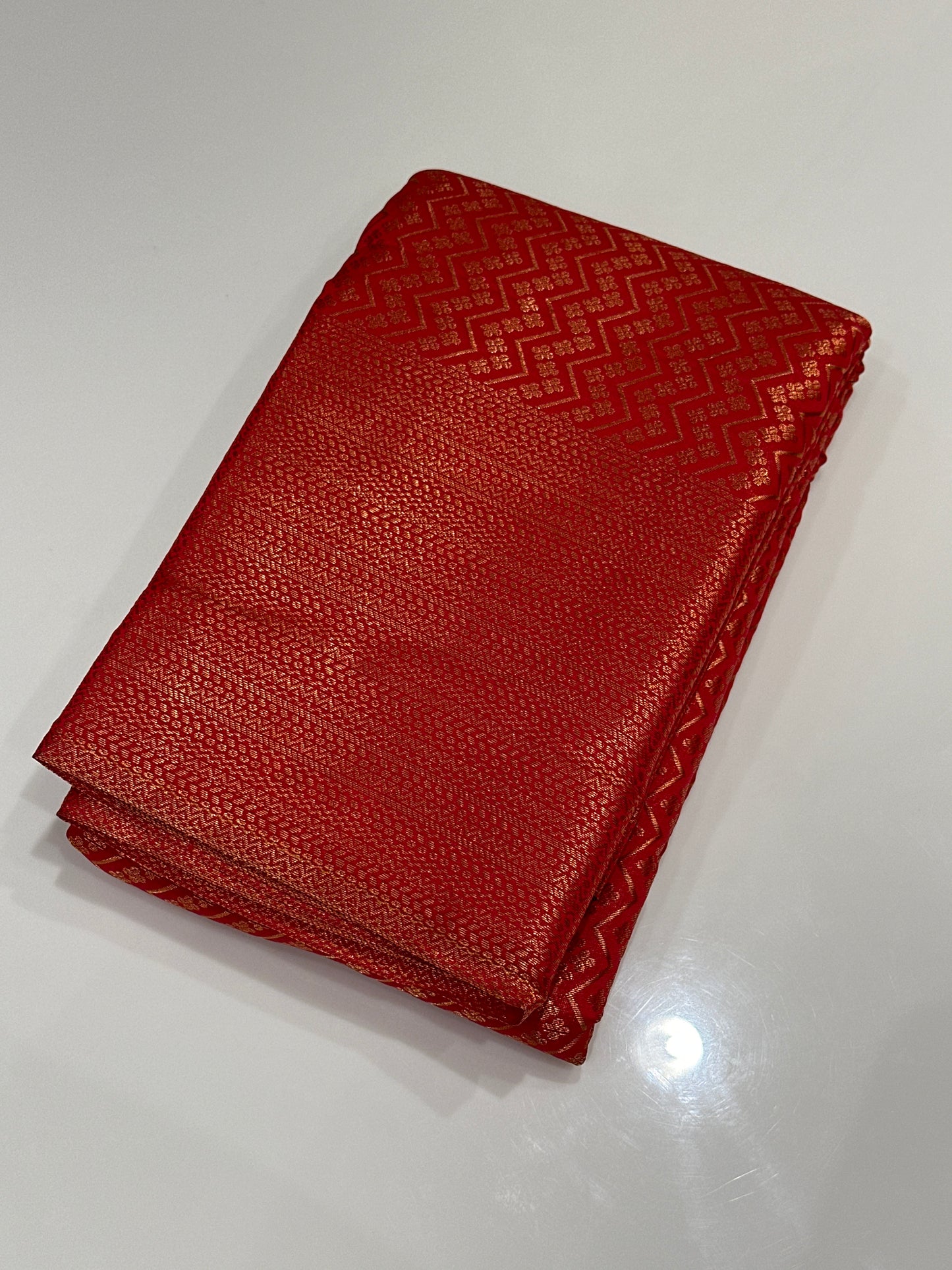 OFFER SALES SAREES - IHA 27211
