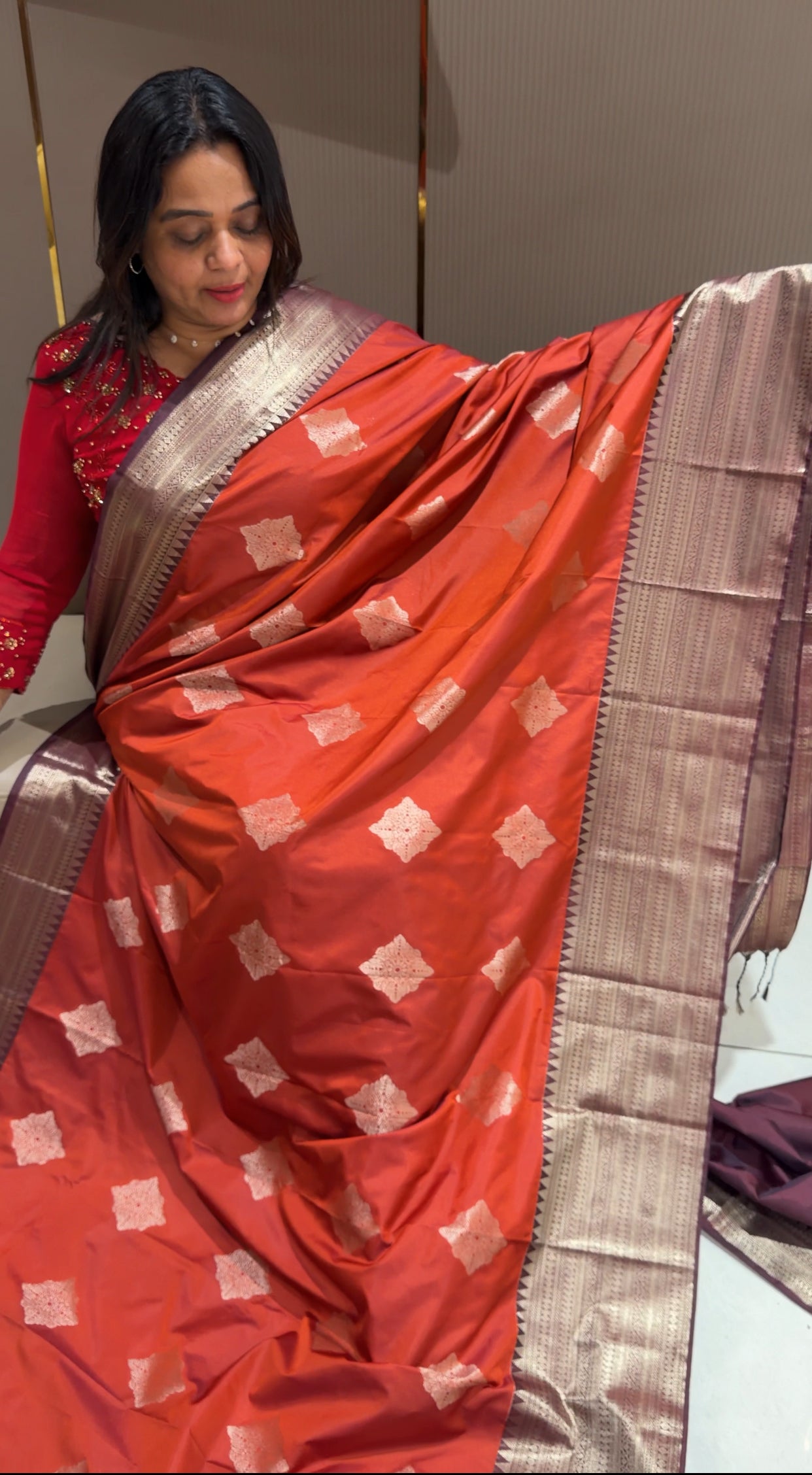 FORWARD SEMI KANCHIPURAM SILK SAREES - IHA 28738