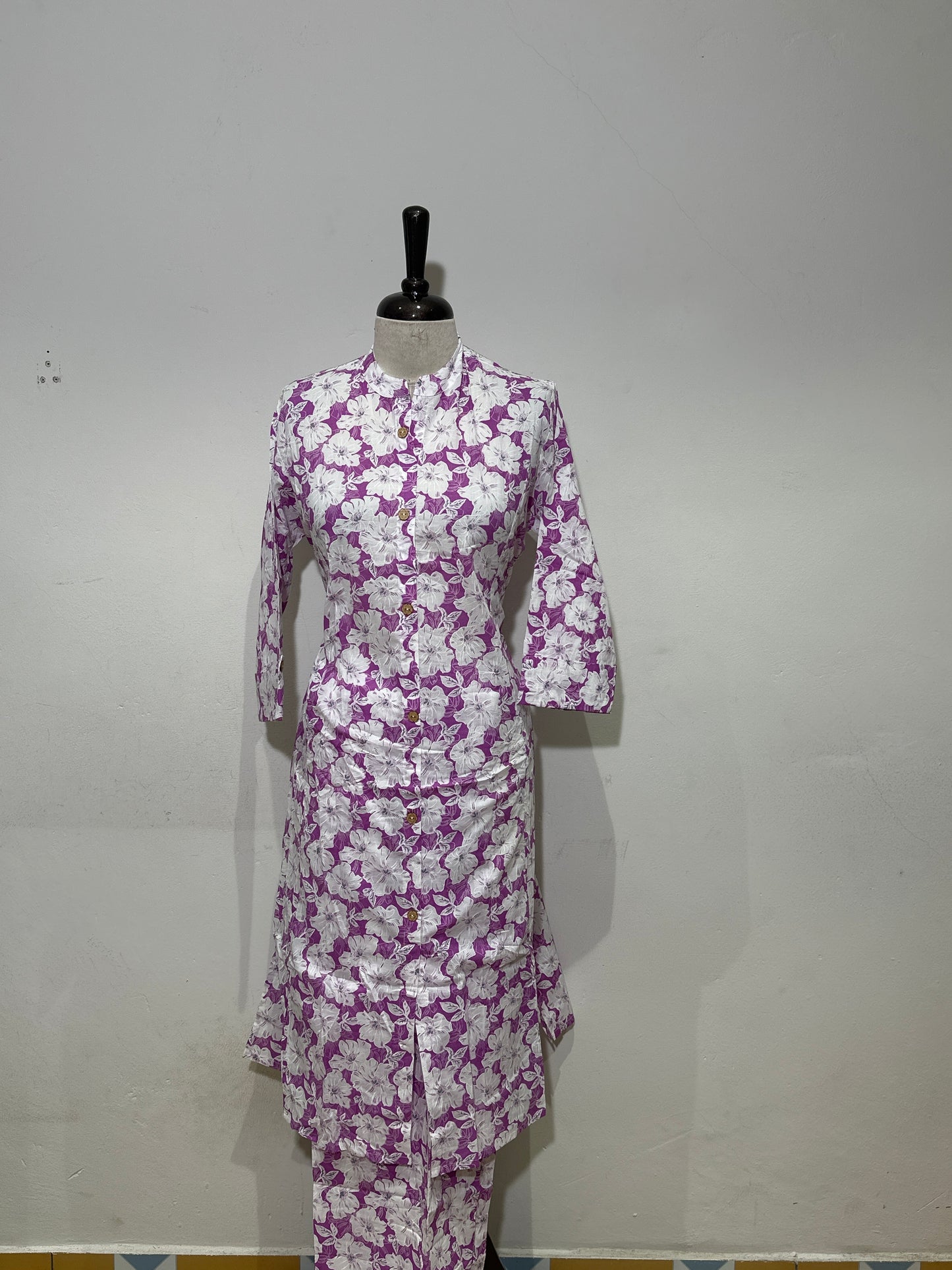 OFFER SALES TOP AND BOTTOM - IHA 34324