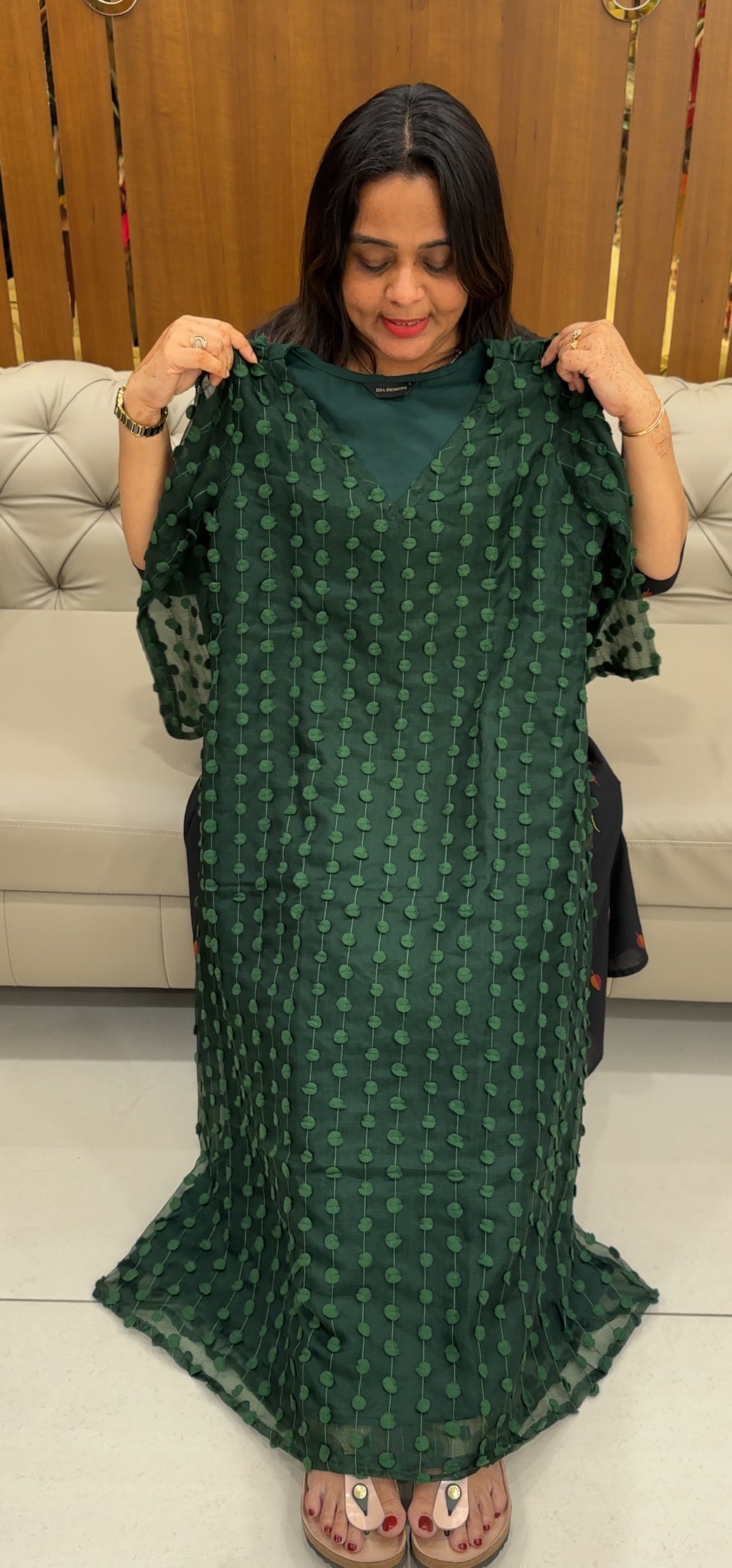 IHA'S IN-HOUSE ORGANZA ALINE TOPS - IHA 27587