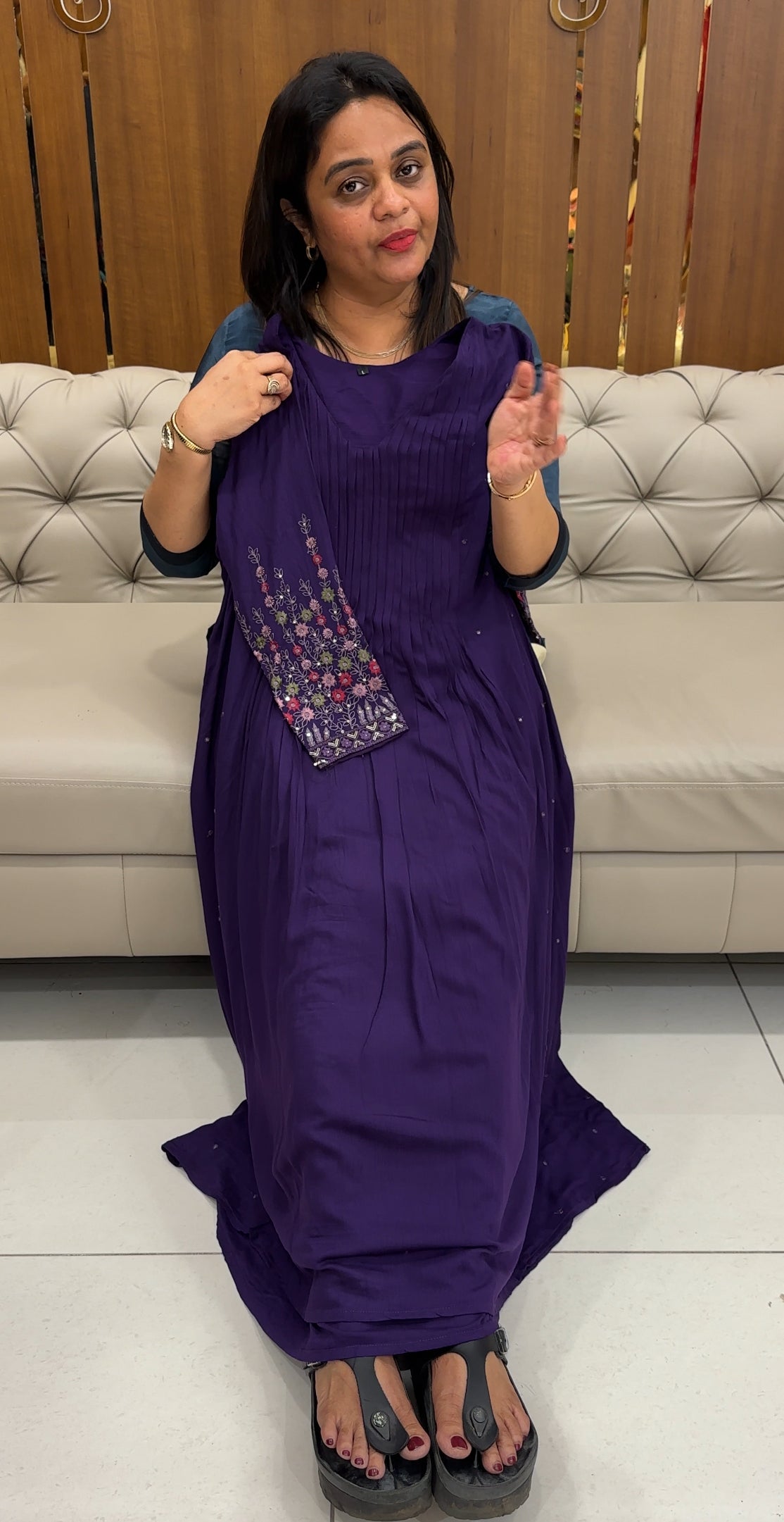 CRUSHED RAYON TOPS - IHA 25936