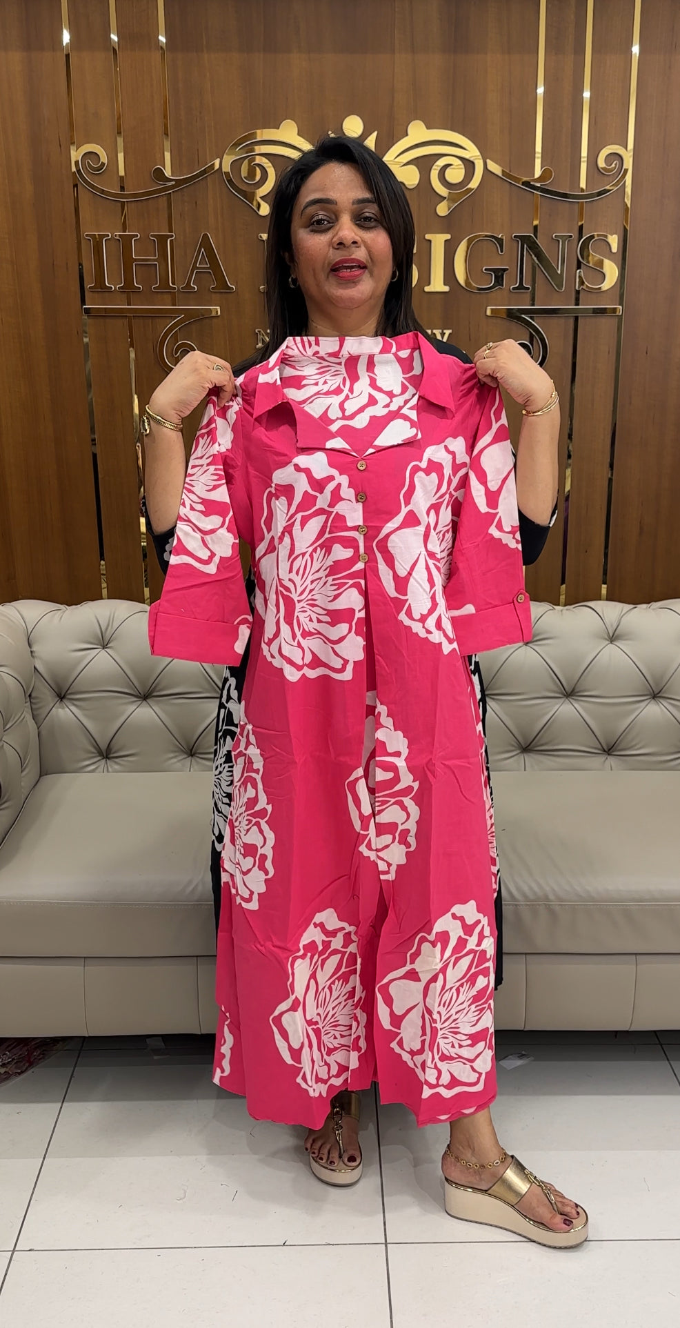 IHA'S IN-HOUSE PRINTED ALINE TOPS - IHA 26766