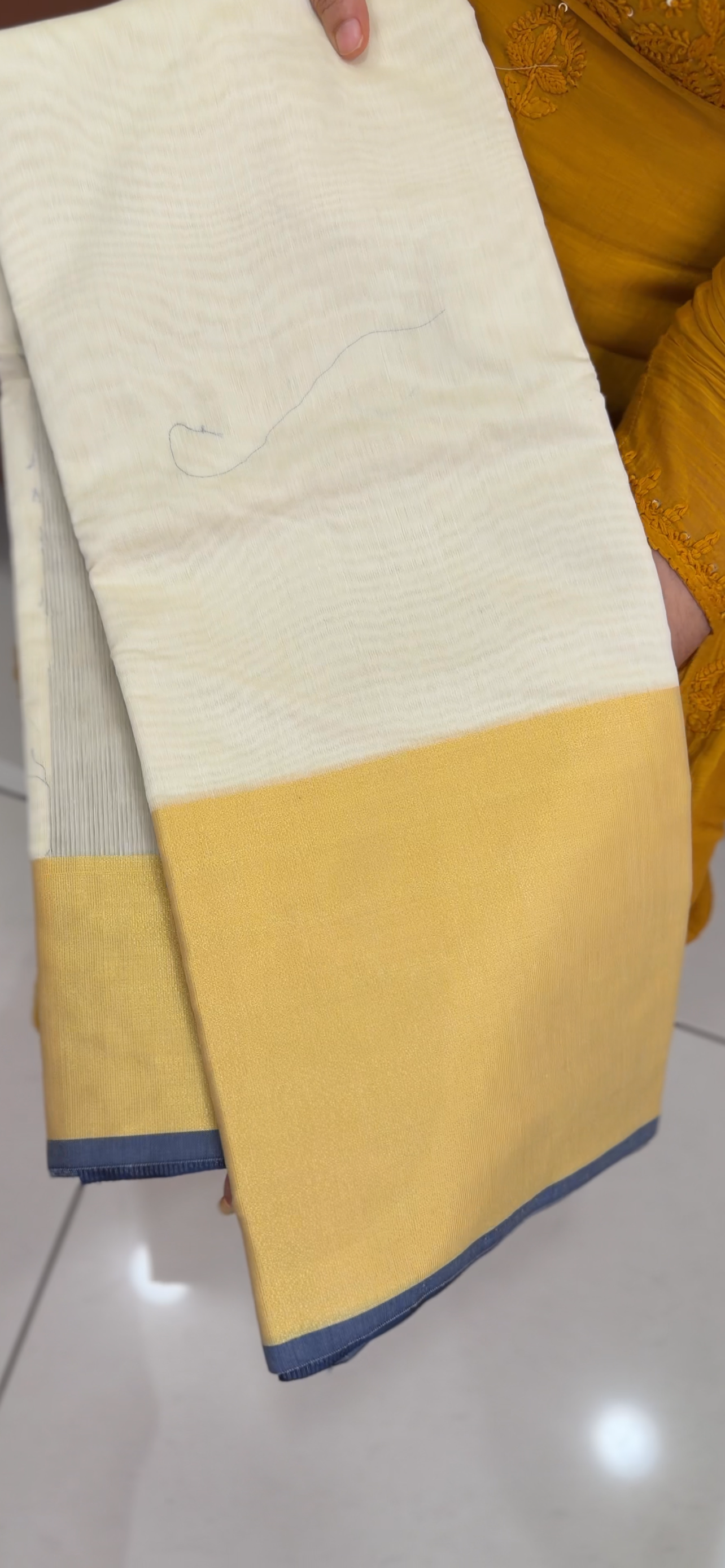 OFFER SALES ONAM SAREES - IHA 34731