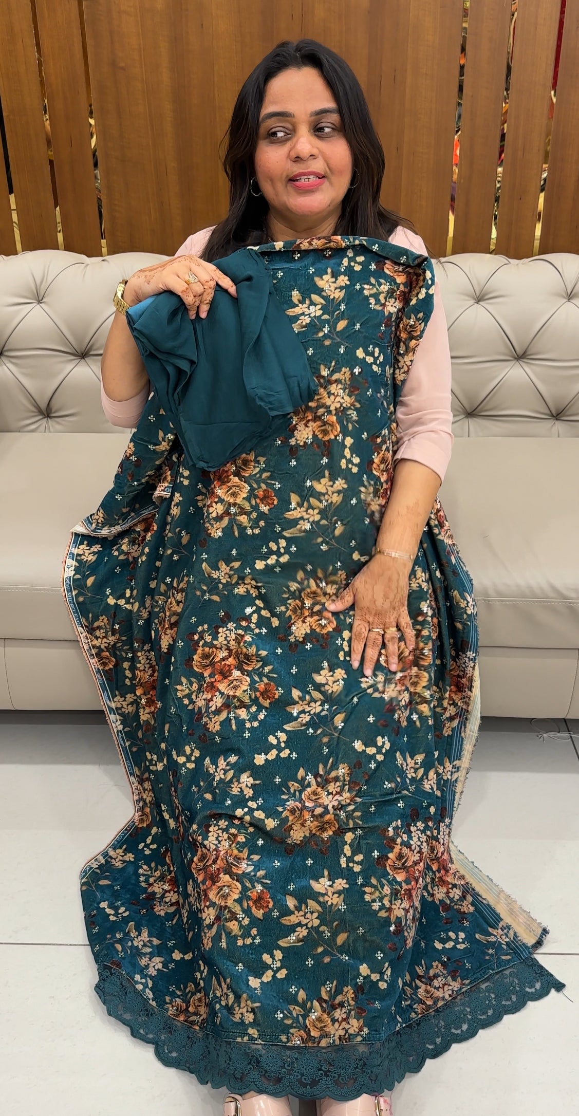 VISCOSE VELVET UNSTITCHED SALWAR SUITS - IHA 27466