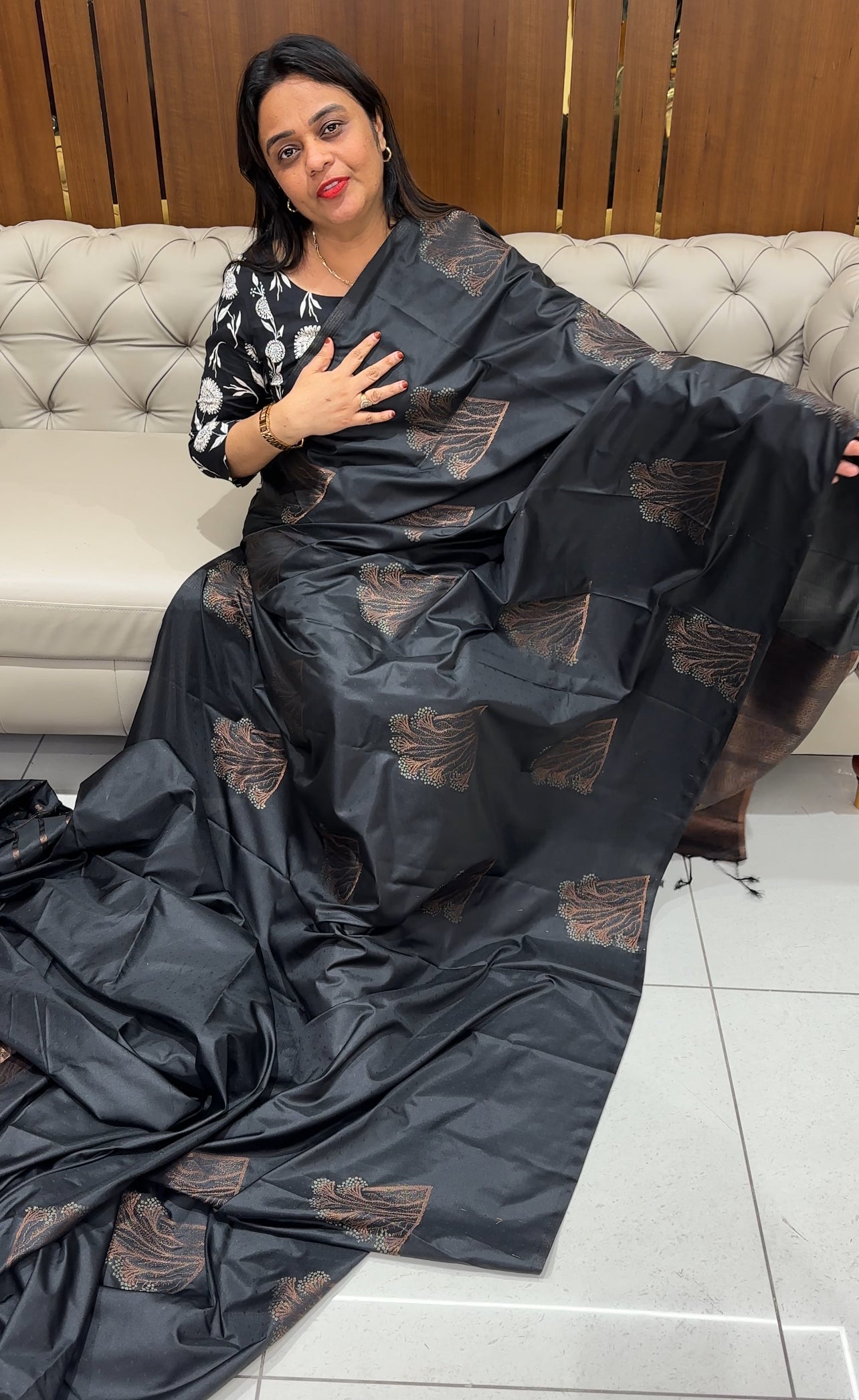 SEMI SILK SAREES - IHA 24338