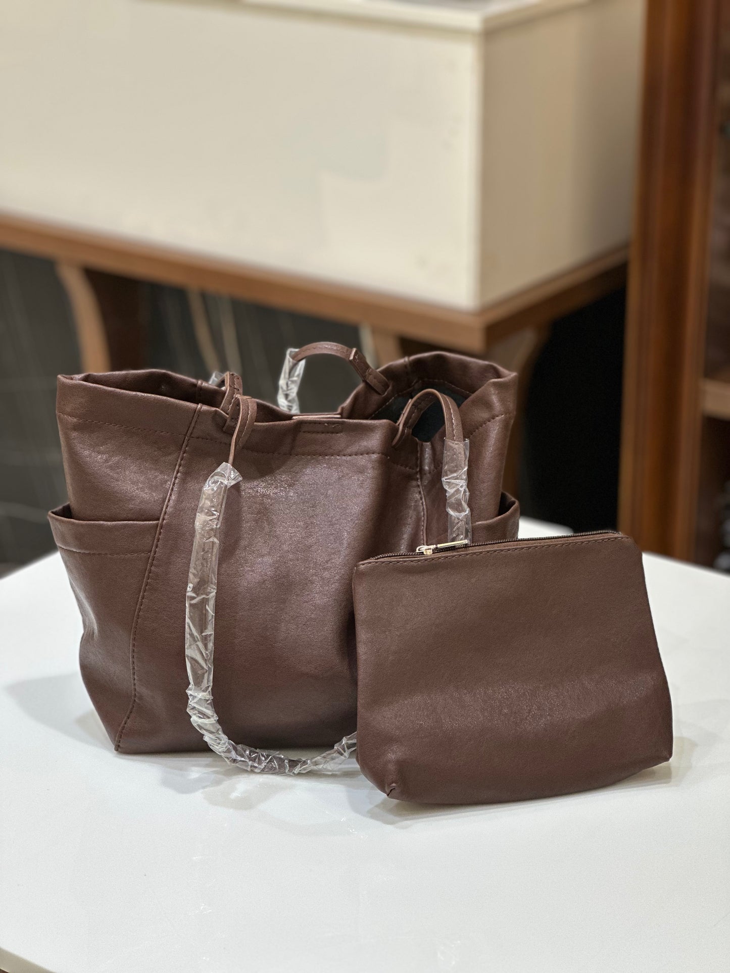 IMPORTED BAGS - IHA 26501