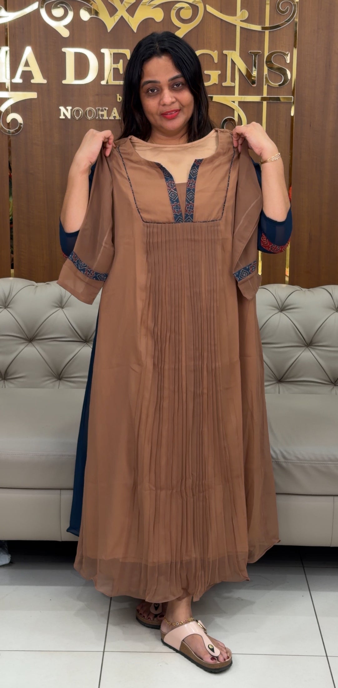 IHA'S IN- HOUSE DESIGNER ALINE TOPS - IHA 29282