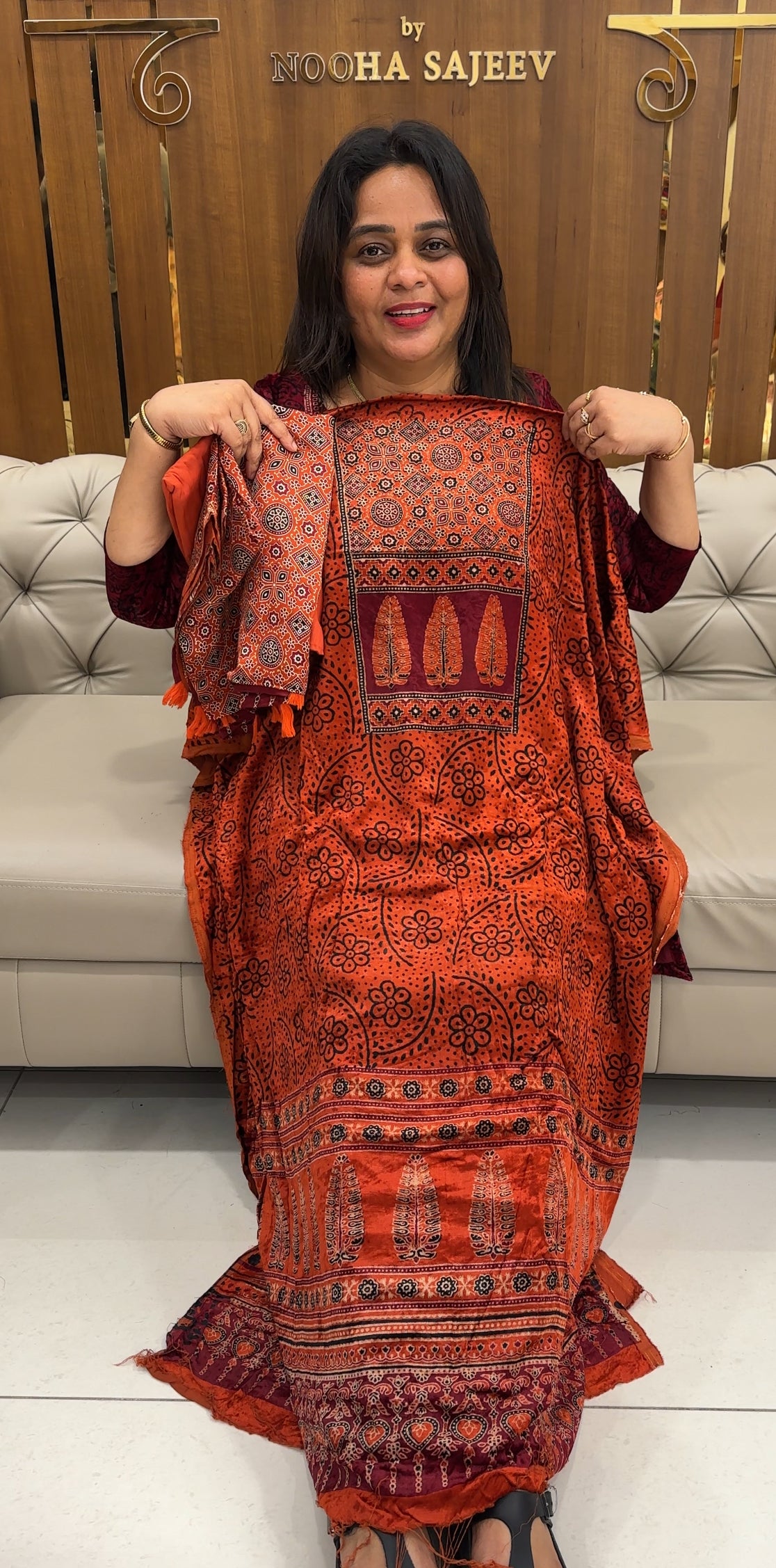 VELVET UNSTITCHED SALWAR SUITS - IHA 25940