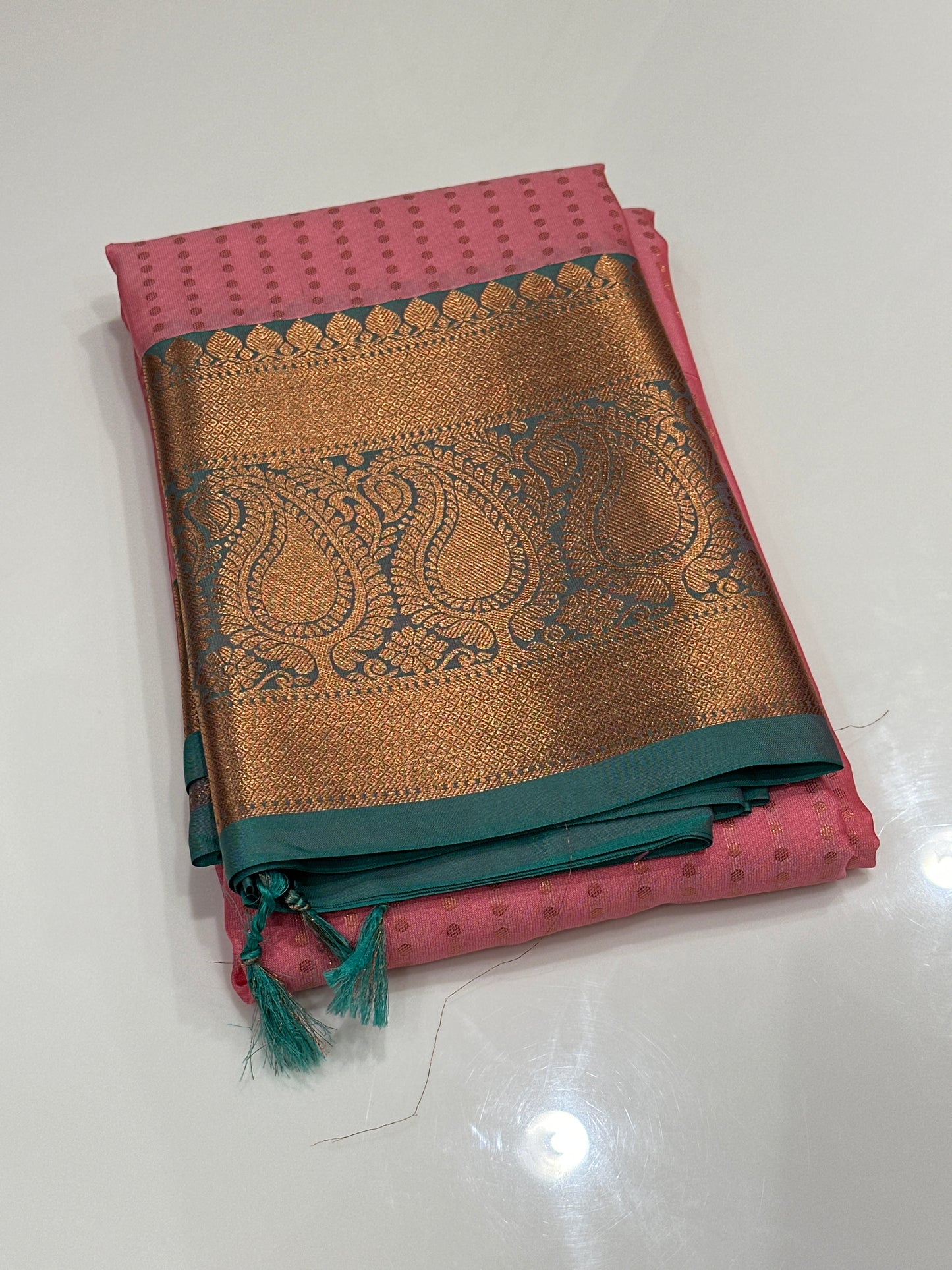 OFFER SALES SAREES - IHA 27211