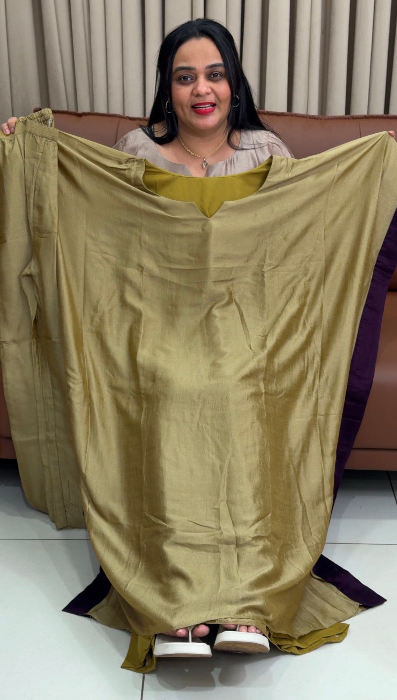 IHA'S IN-HOUSE SEMI RAW SILK KAFTAN TOP AND BOTTOM - IHA 34663