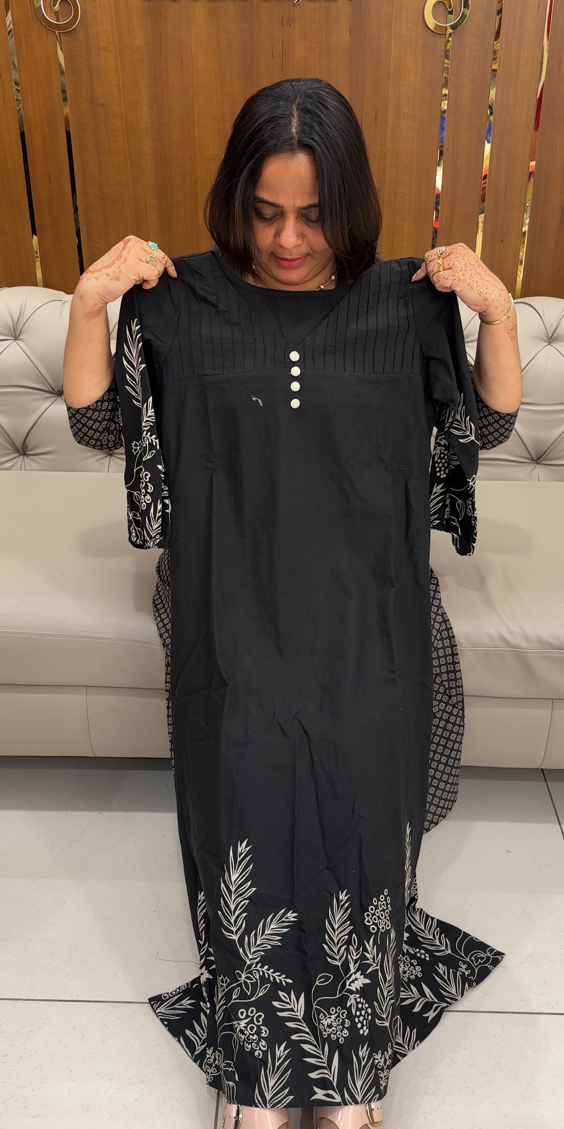 IHA'S IN-HOUSE LONG ALINE TOPS - IHA 27542